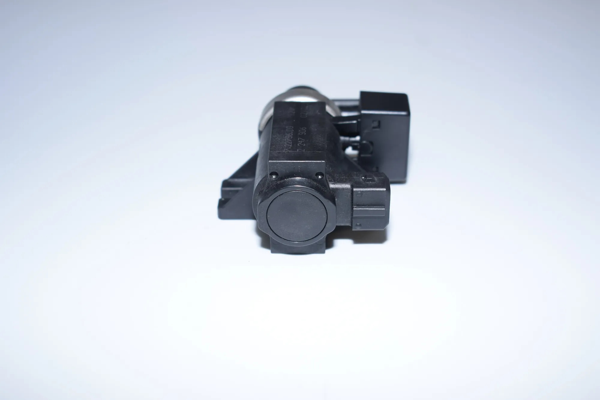Solenoid Valve – OEM 2247906 · BMW 5 (E39) 525 d 2002 – 4
