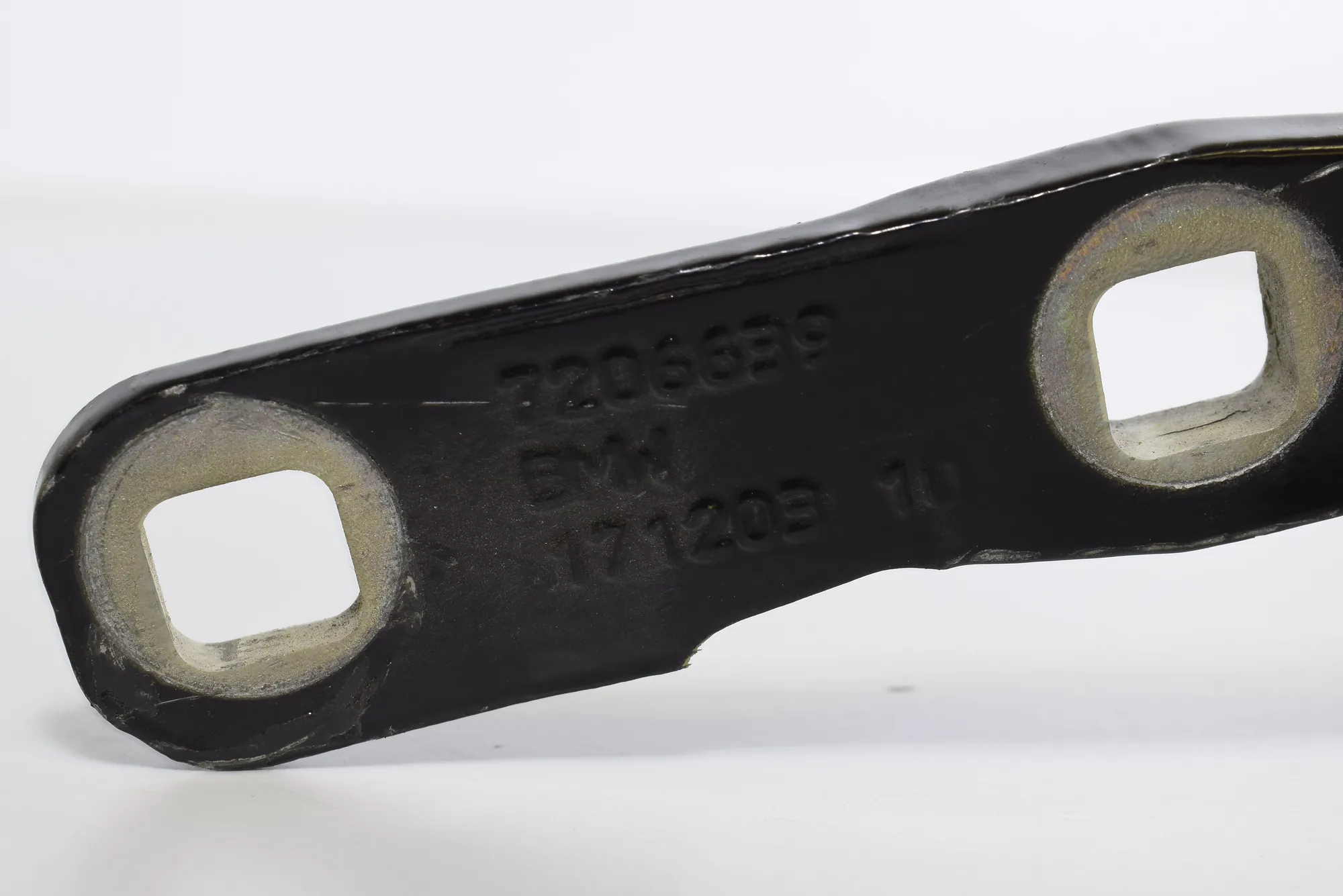 Left Side Bootlid Hinge – OEM 7206639 · BMW 5 Touring (F11) BMW 5 Touring (F11) 2013 – 5