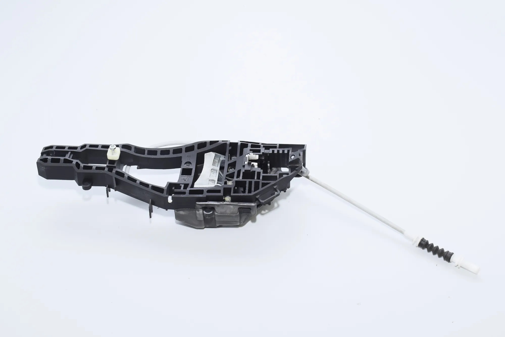 Rear Left Door Interior Handle Frame – OEM 7332267 · BMW 3 (F30, F80) BMW 3 (F30, F80) 2012