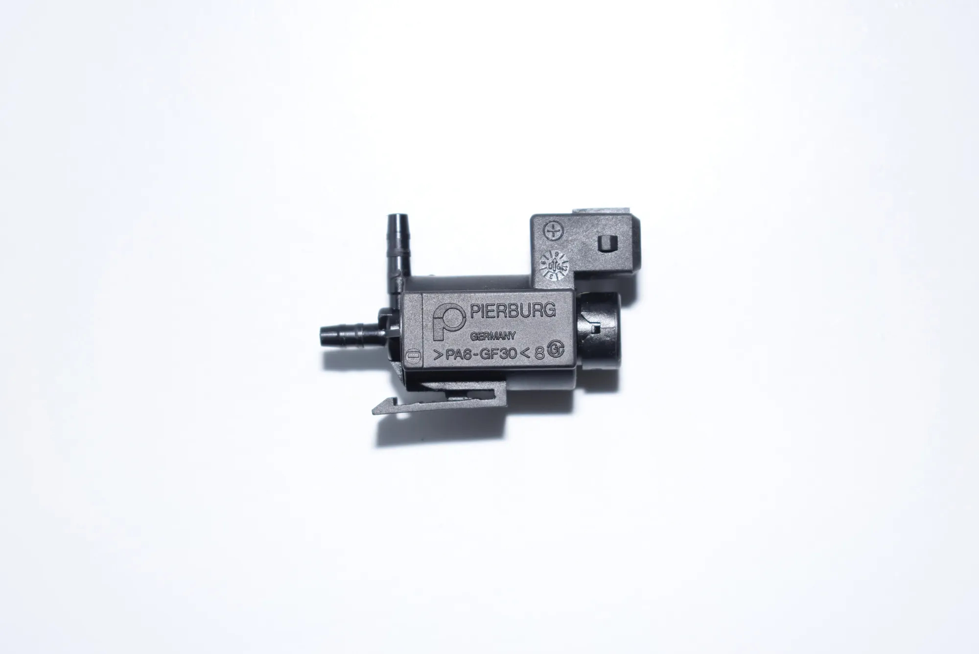 Solenoid Valve – OEM 1742712 · BMW 5 (E39) 525 d 2001 – 2