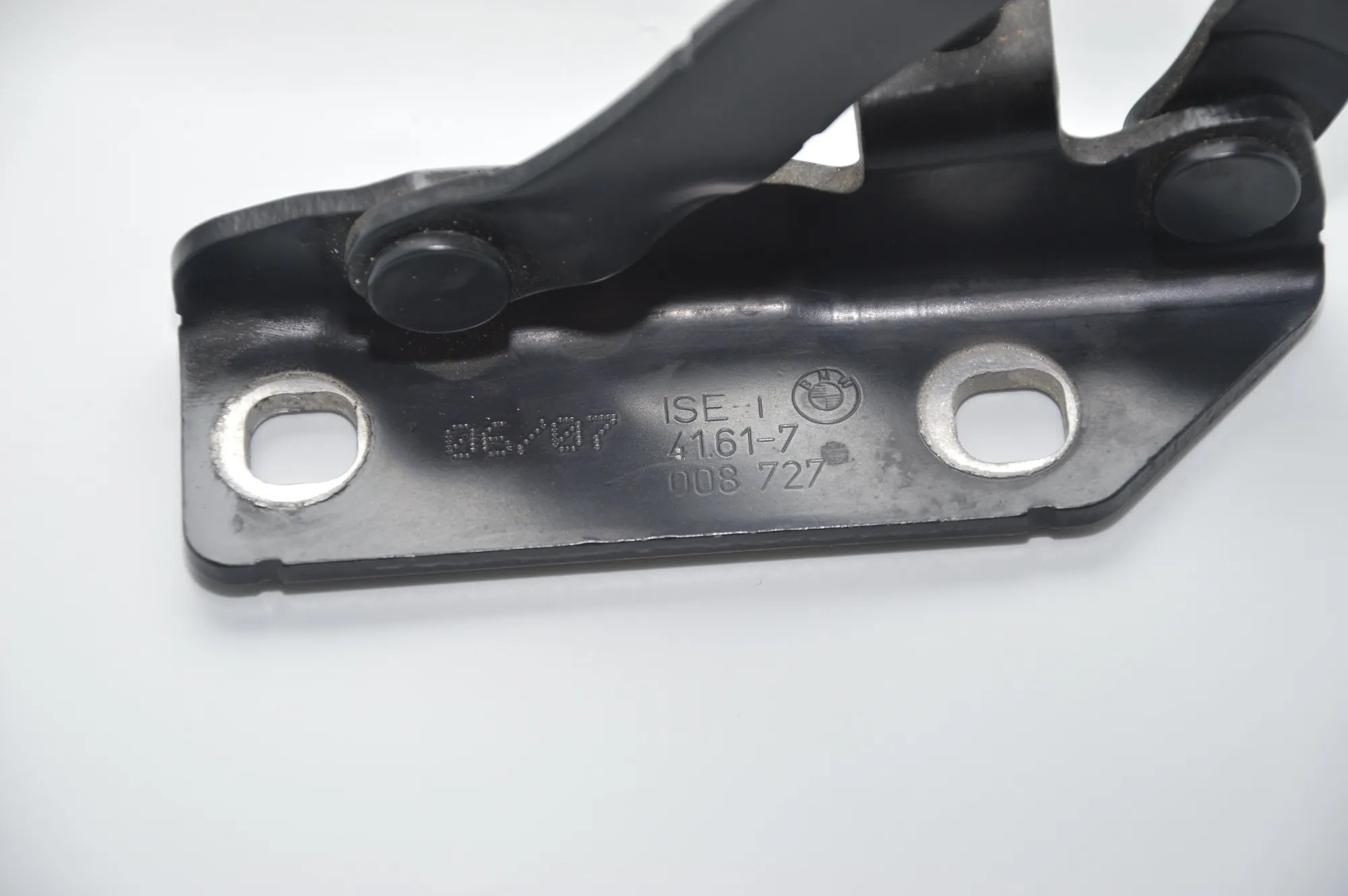 Front Left Bonnet Hinge – OEM 7008727 · BMW 5 Touring (E61) 535 d 2007 – 4