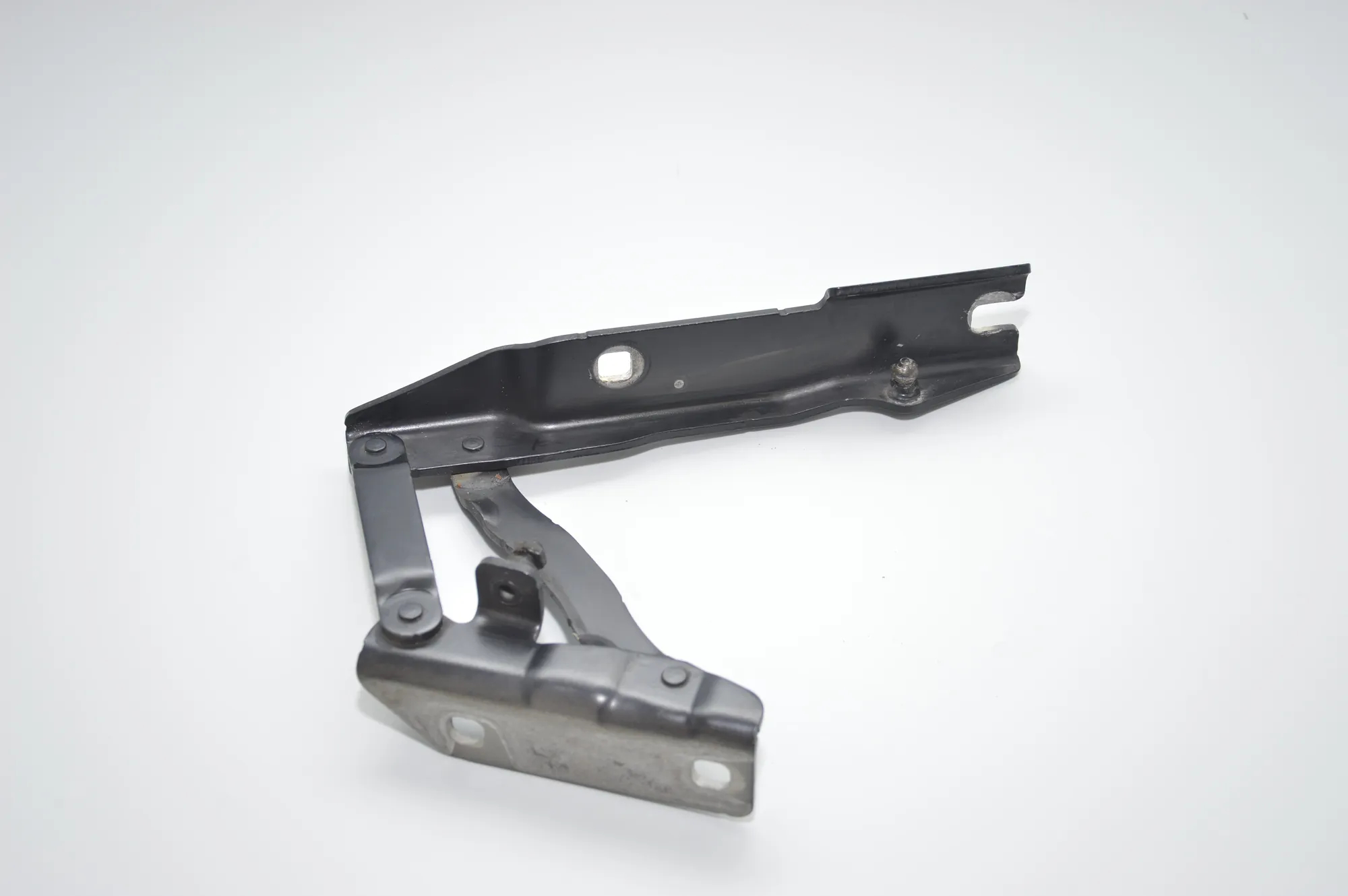 Front Left Bonnet Hinge – OEM 7008727 · BMW 5 Touring (E61) 535 d 2007