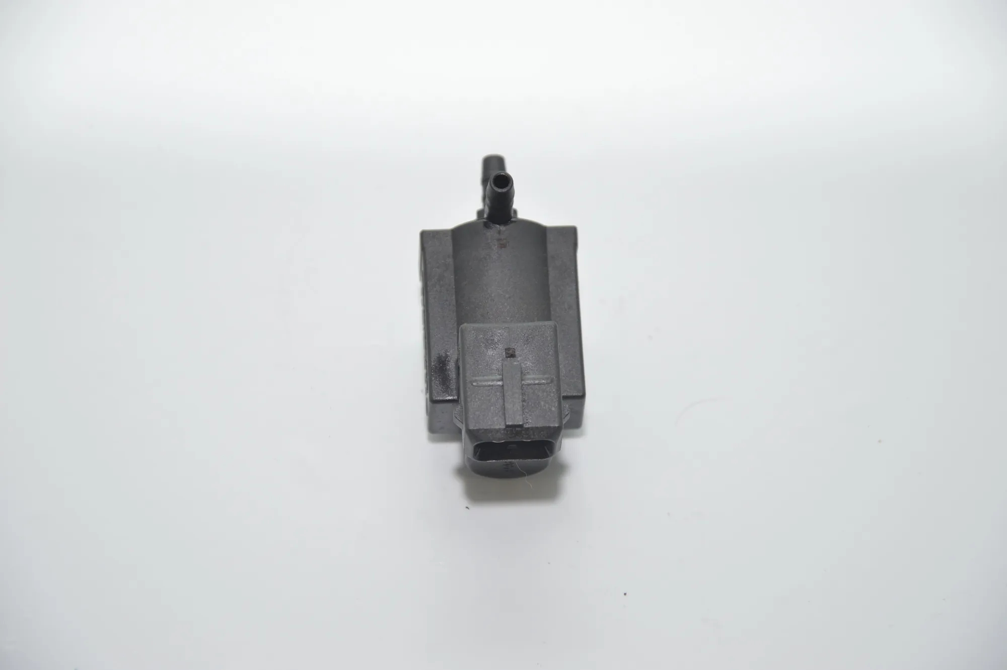 Solenoid Valve – OEM 1742712 · BMW 5 Touring (E61) 535 d 2004 – 4
