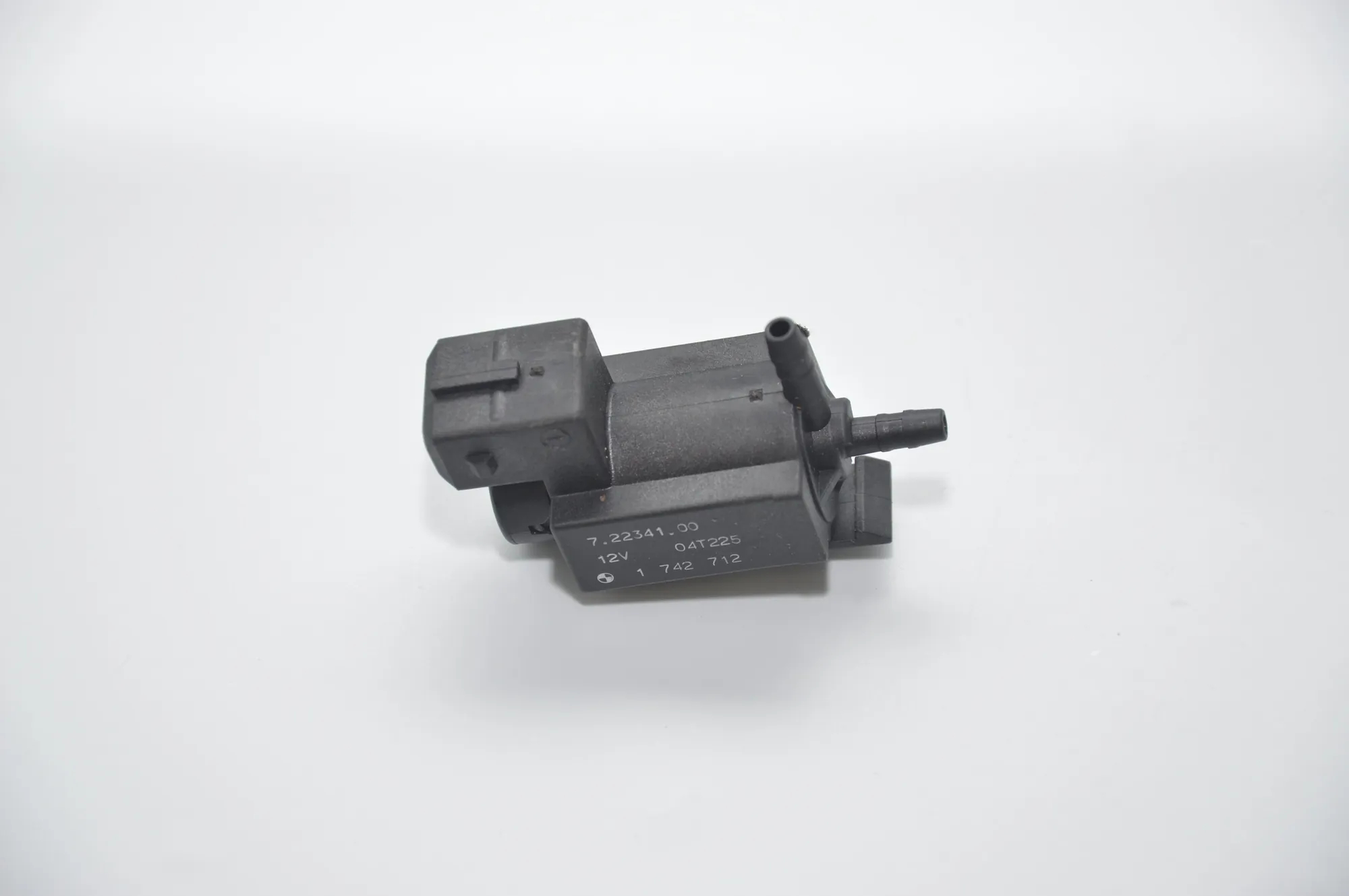 Solenoid Valve – OEM 1742712 · BMW 5 Touring (E61) 535 d 2004 – 3