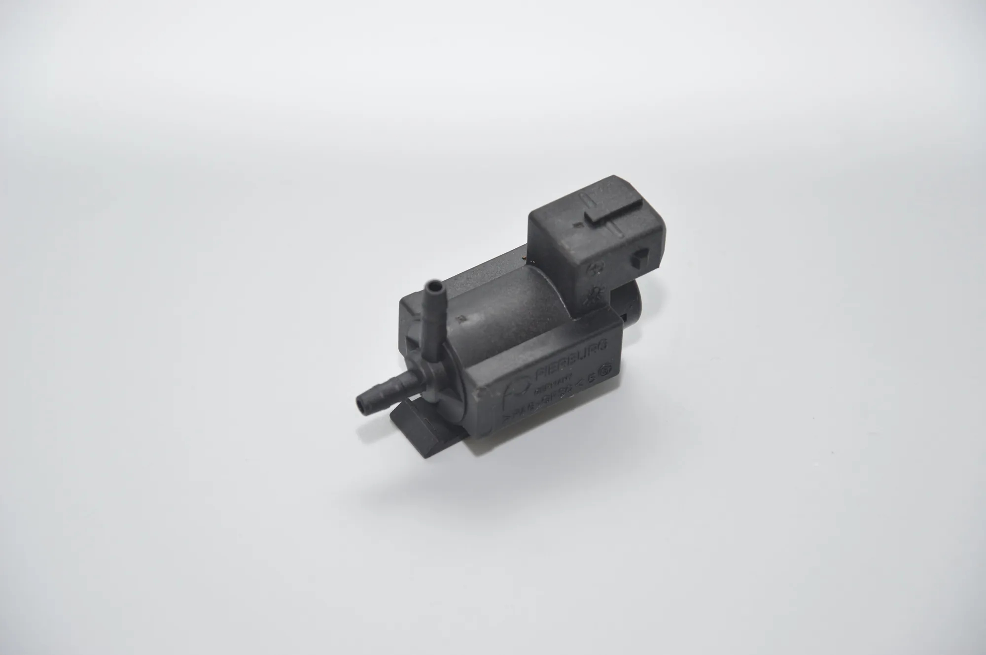 Solenoid Valve – OEM 1742712 · BMW 5 Touring (E61) 535 d 2004
