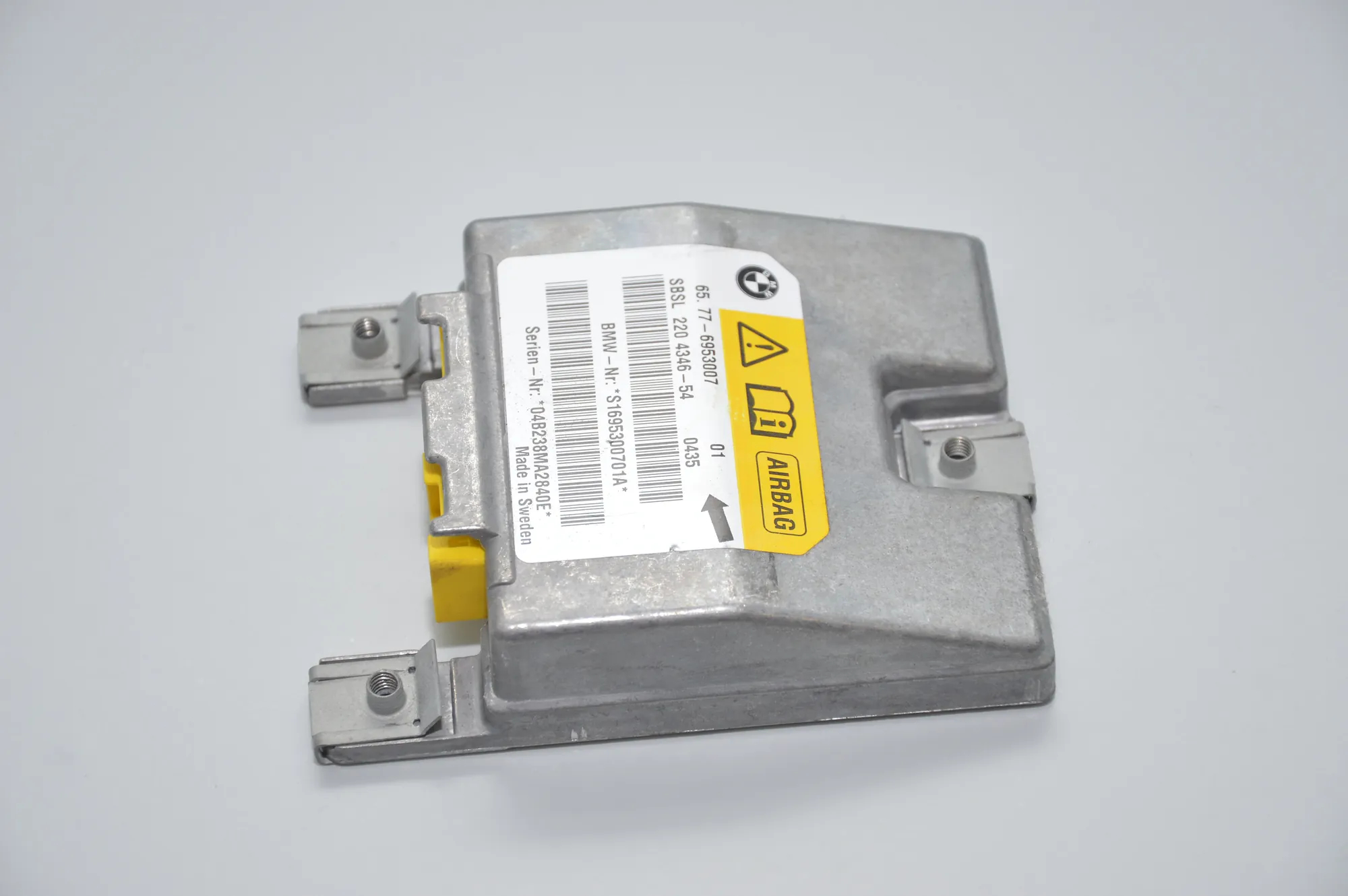 SRS Control Unit – OEM 6953007 · BMW 5 Touring (E61) 535 d 2004 – 3
