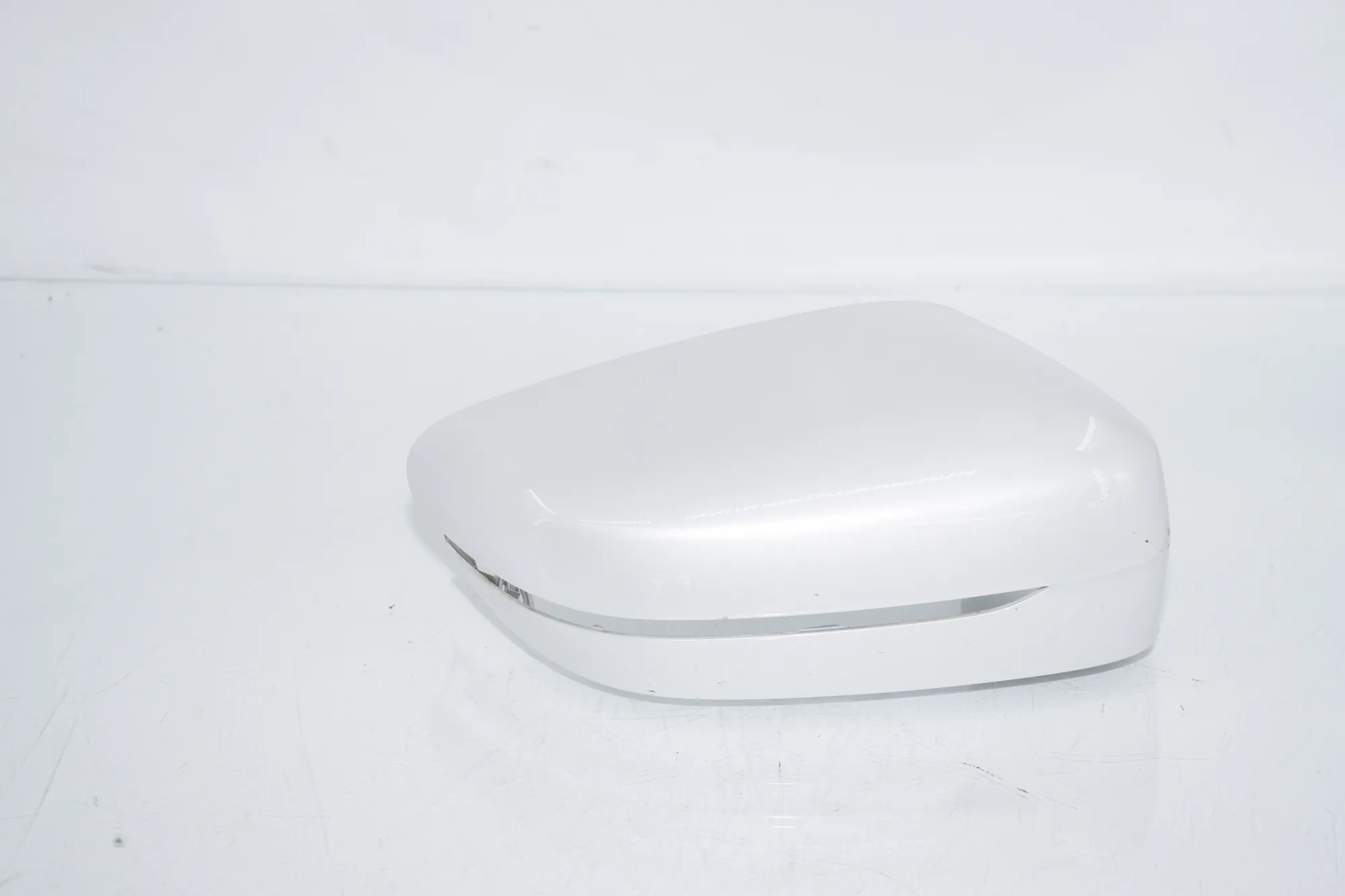 Front Right Mirror Trim – OEM 8491586 · BMW 3 Touring (G21) BMW 3 Touring (G21) 320 d 2020