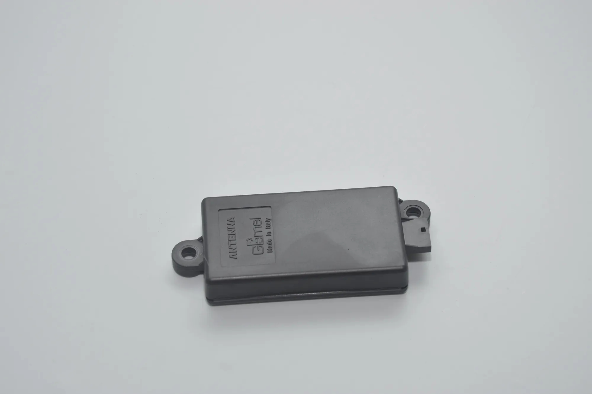 Other Control Units – OEM 6989713 · BMW 3 Cabrio (E93) 320 d 2011 – 4