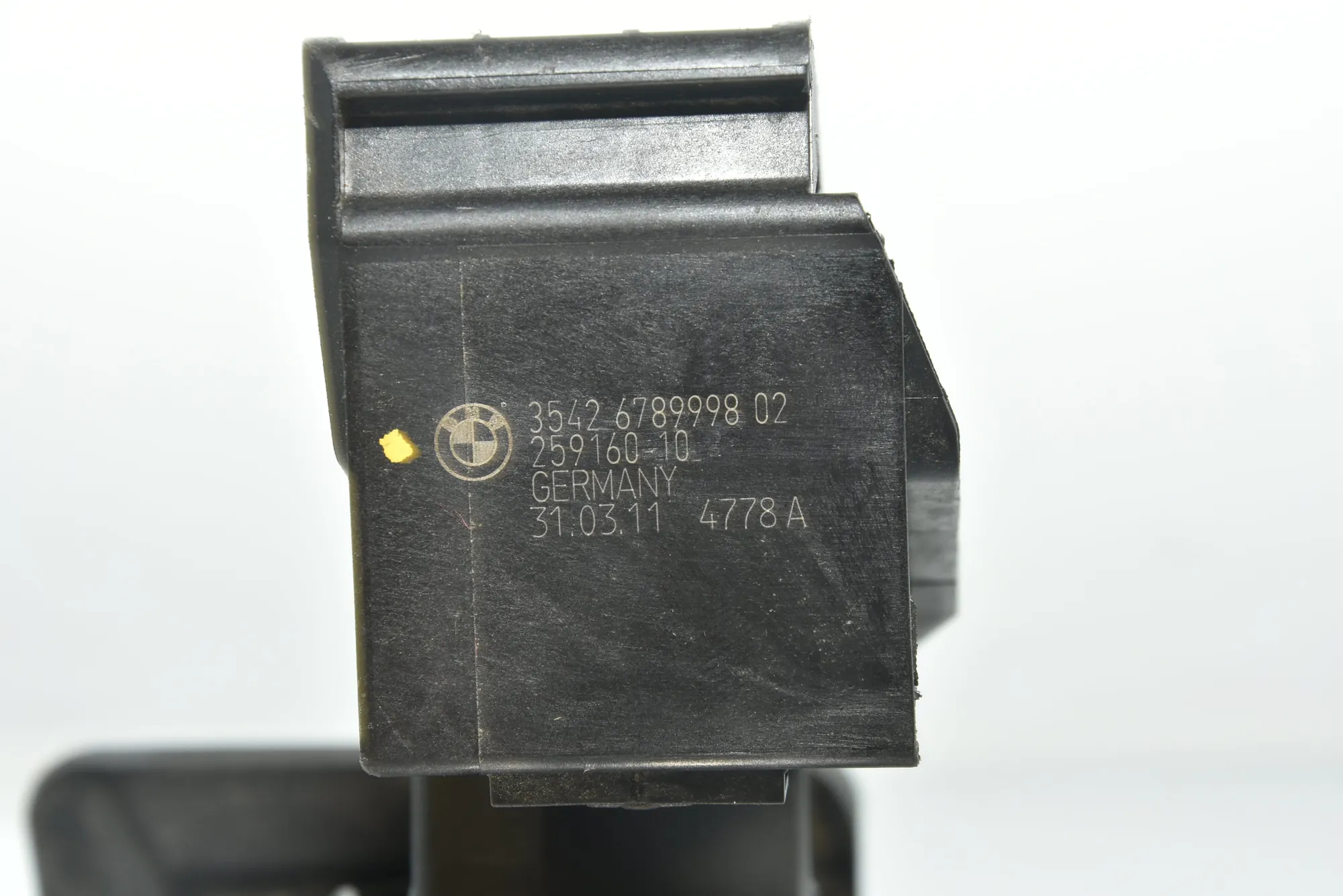 Throttle Pedal – OEM 6789998 · BMW 3 Cabrio (E93) 320 d 2011 – 5