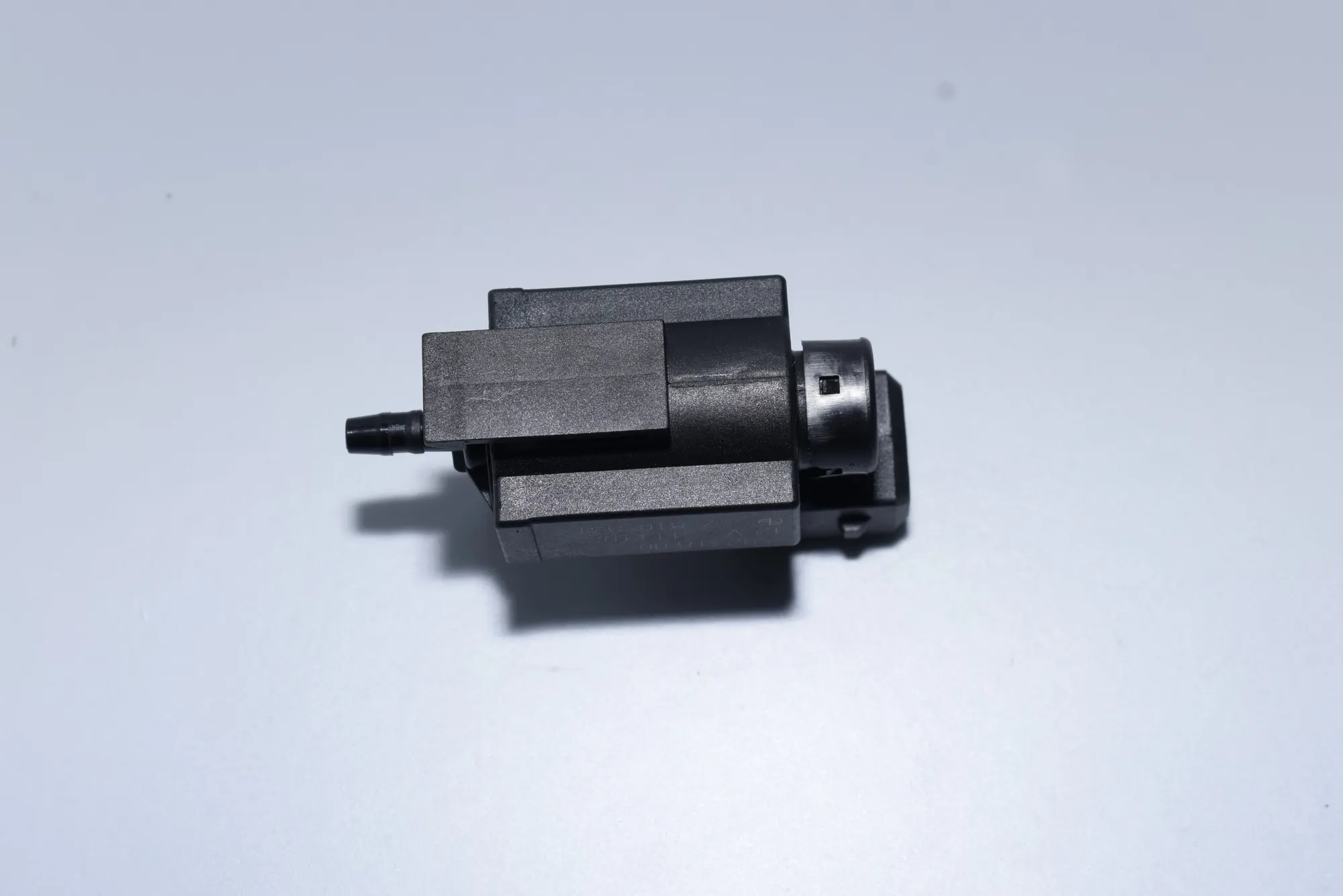 Solenoid Valve – OEM 7810831 · BMW 3 Cabrio (E93) 320 d 2011 – 2
