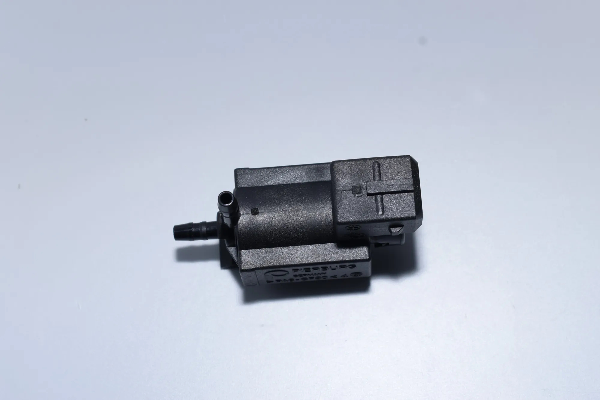 Solenoid Valve – OEM 7810831 · BMW 3 Cabrio (E93) 320 d 2011 – 4