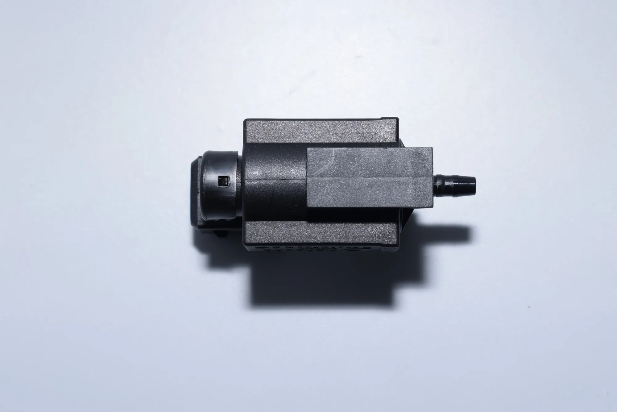 Solenoid Valve – OEM 7810831 · BMW 3 Cabrio (E93) 320 d 2011 – 3