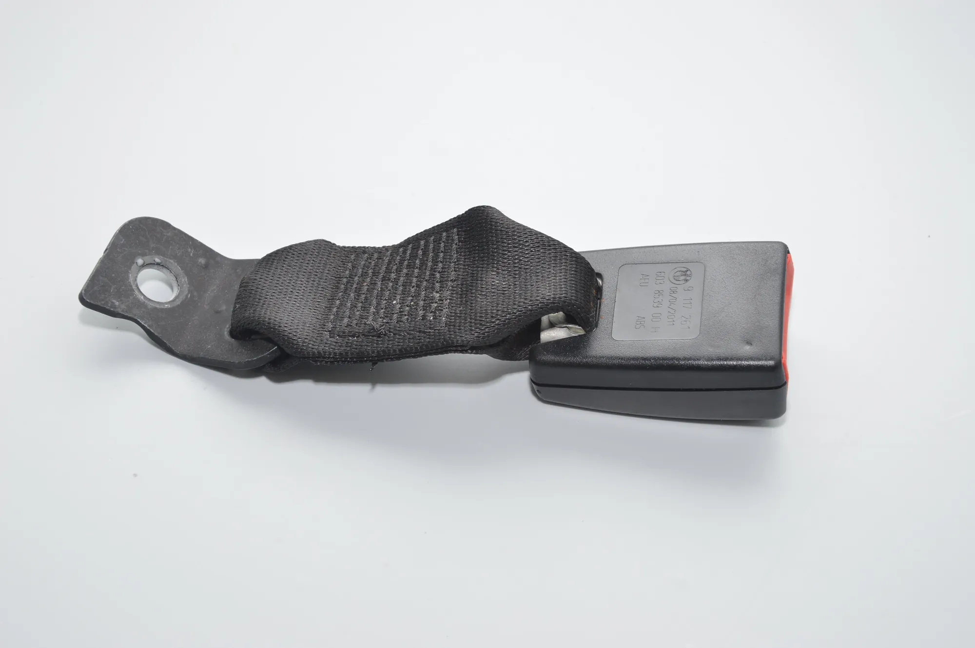 Rear Left Seat Buckle – OEM 9117261 · BMW 3 Cabrio (E93) 320 d 2011