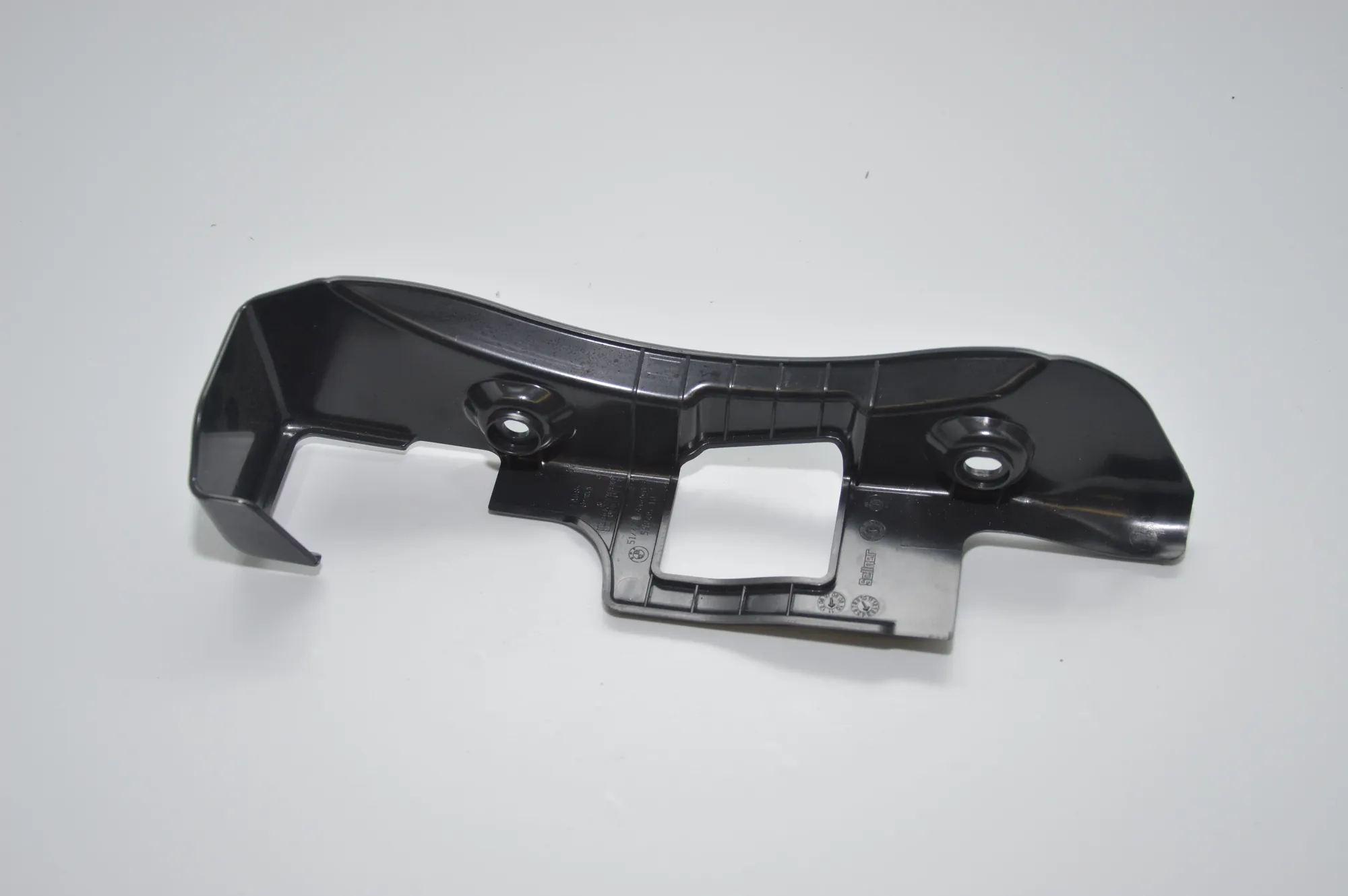 Other Trim Parts – OEM 7146541 · BMW 3 Cabrio (E93) 320 d 2011 – 4