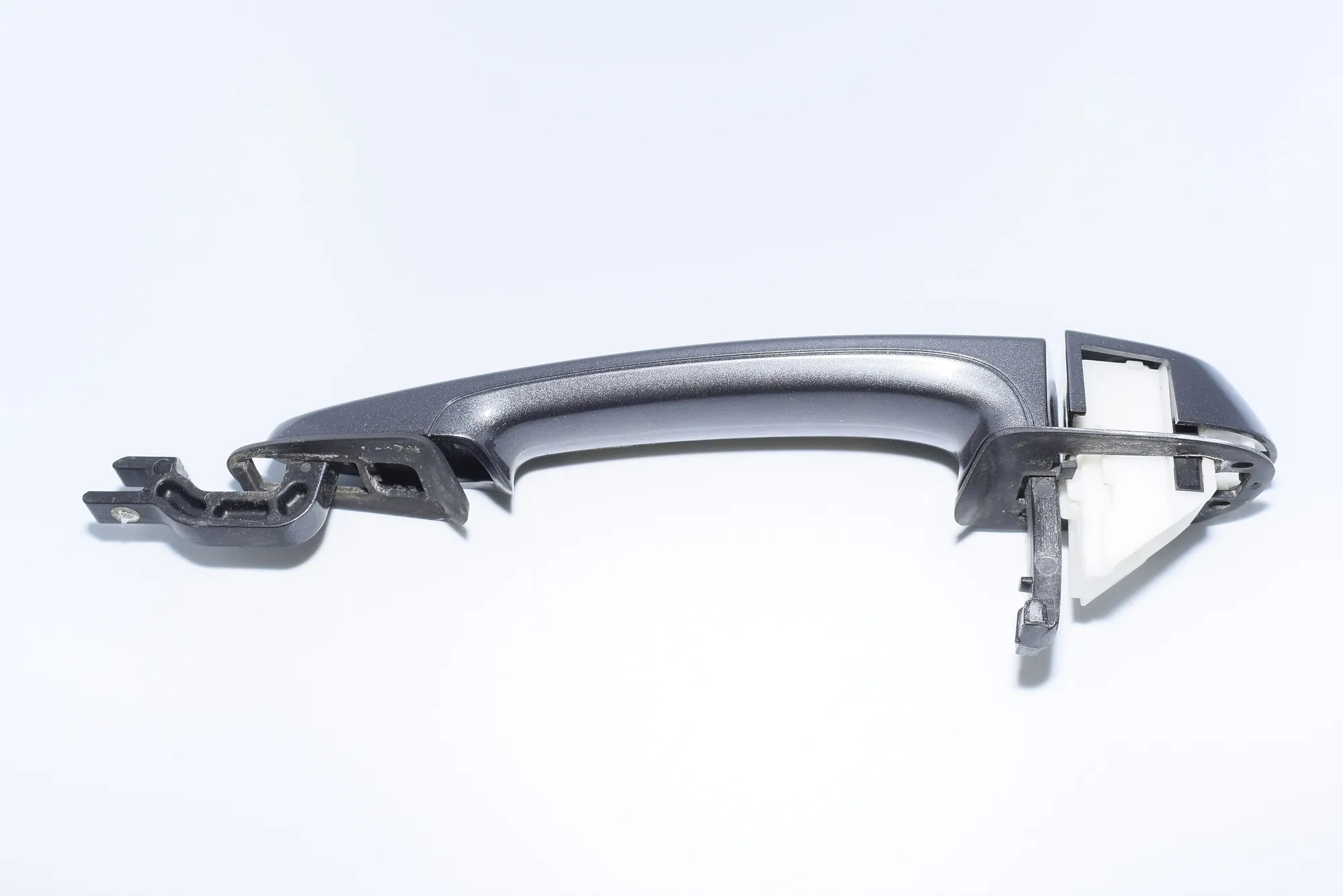 Rear Left Door Exterior Handle – OEM NA · BMW 3 (E90) 320 d 2006 – 3