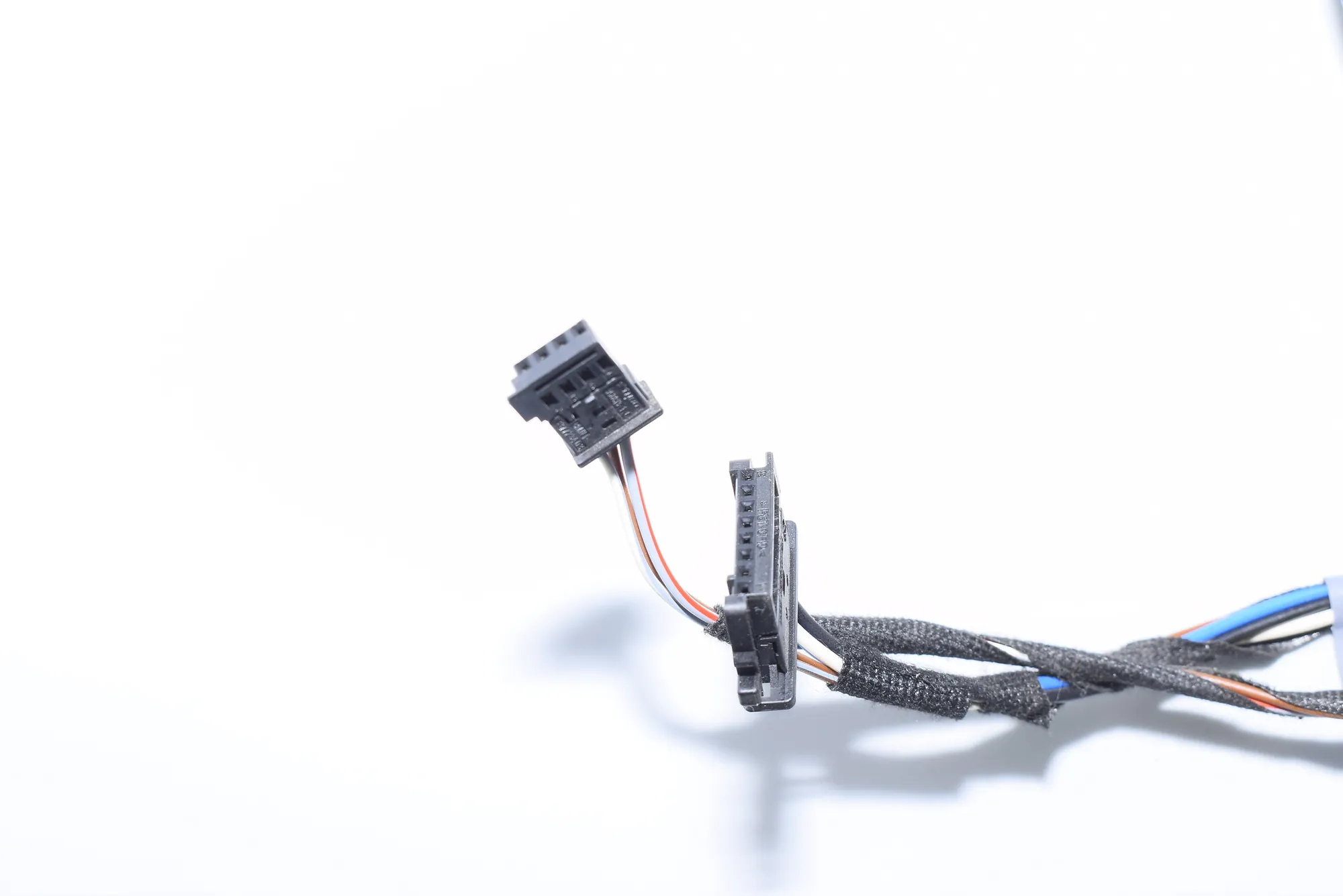 Rear Right Door Wiring – OEM 6930633 · BMW 3 (E90) 320 d 2006 – 4