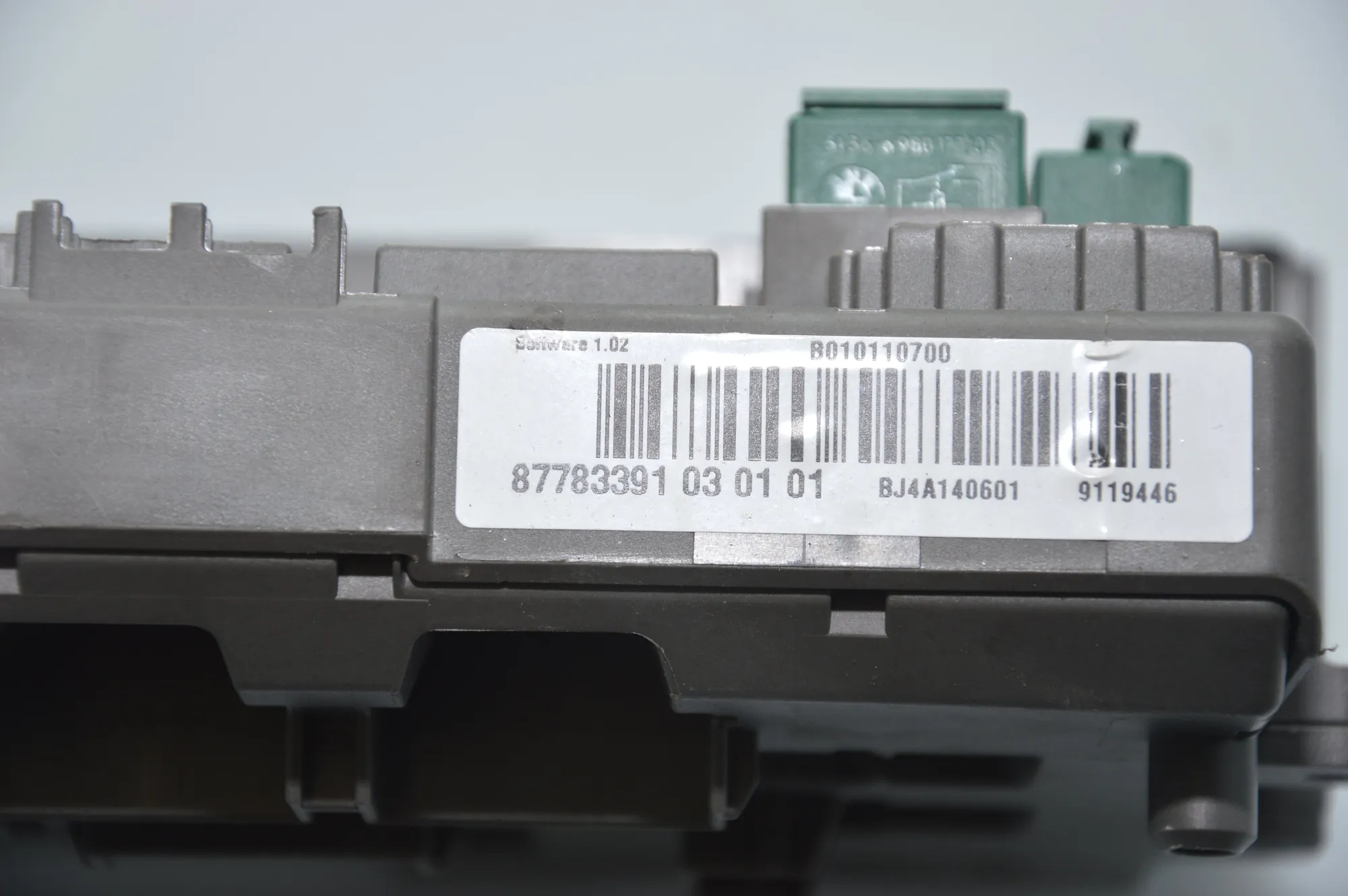 Fuse Box – OEM 9119446 · BMW 1 (E87) 120 d 2010 – 6