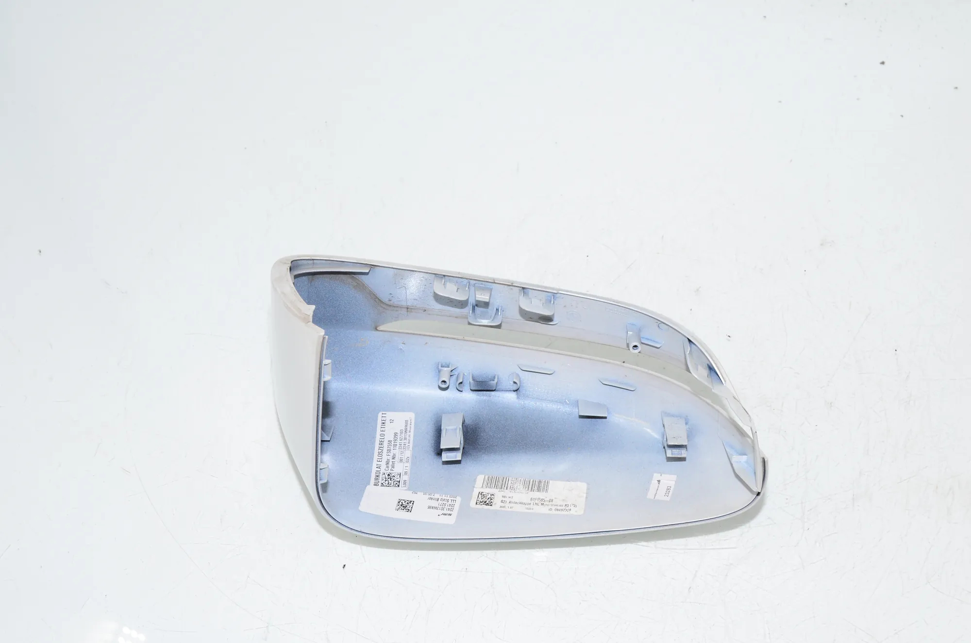 Front Left Mirror Trim – OEM 8491585 · BMW 3 (G20, G28) BMW 3 (G20, G28) 3 (G20) 330 e xDrive 2021 – 3