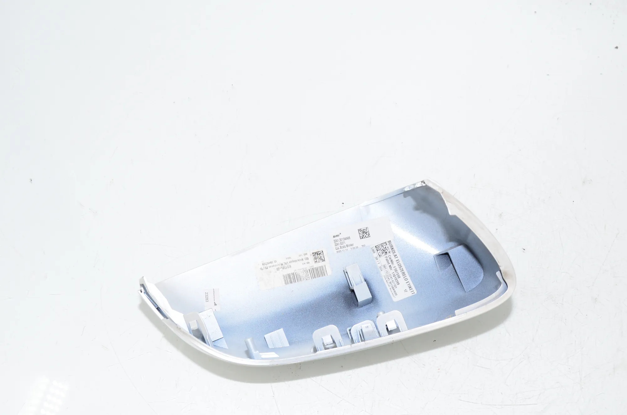 Front Left Mirror Trim – OEM 8491585 · BMW 3 (G20, G28) BMW 3 (G20, G28) 3 (G20) 330 e xDrive 2021 – 4