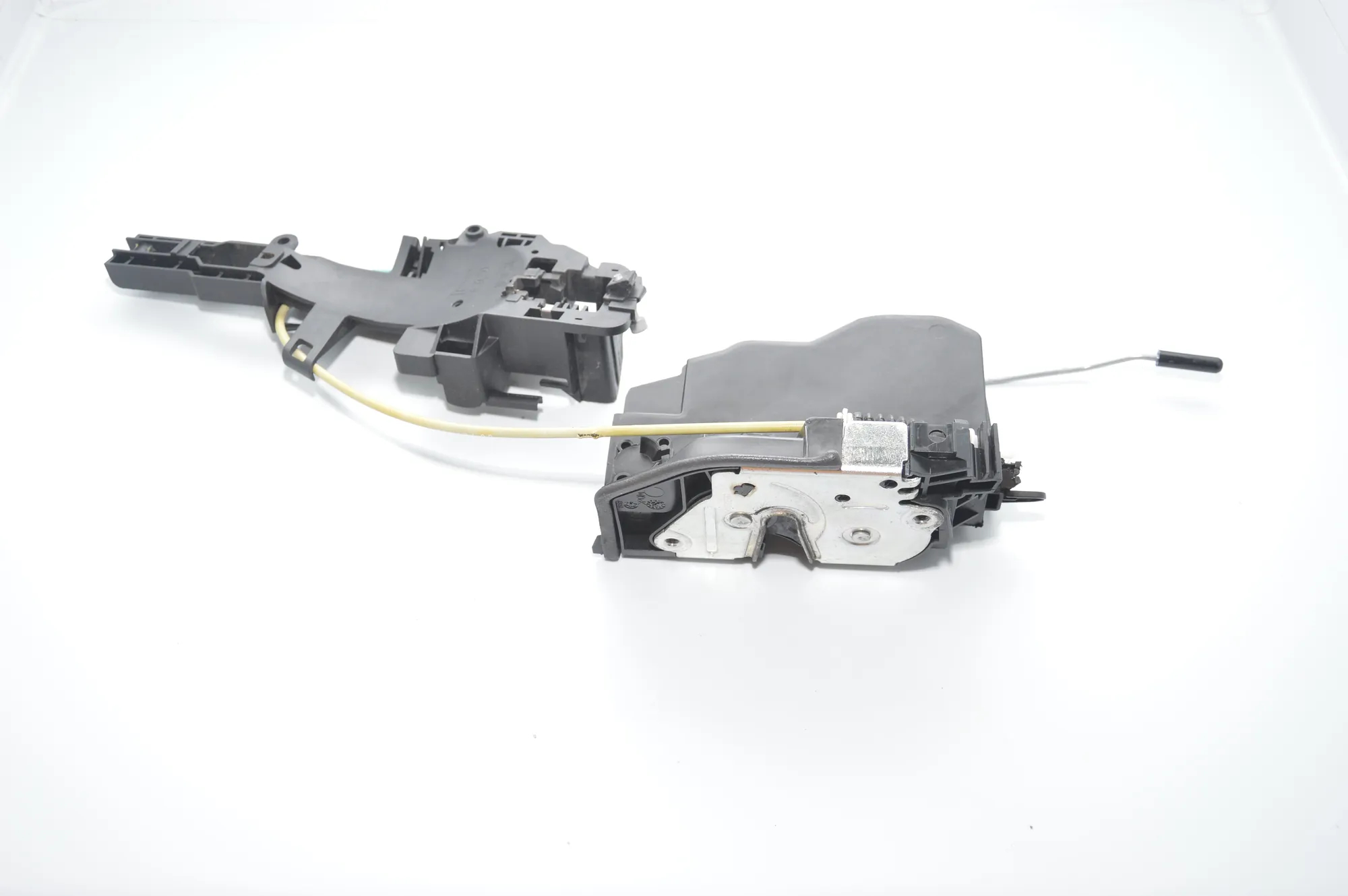 Rear Right Door Lock – OEM 7202148 · BMW 1 (E87) 120 d 2010
