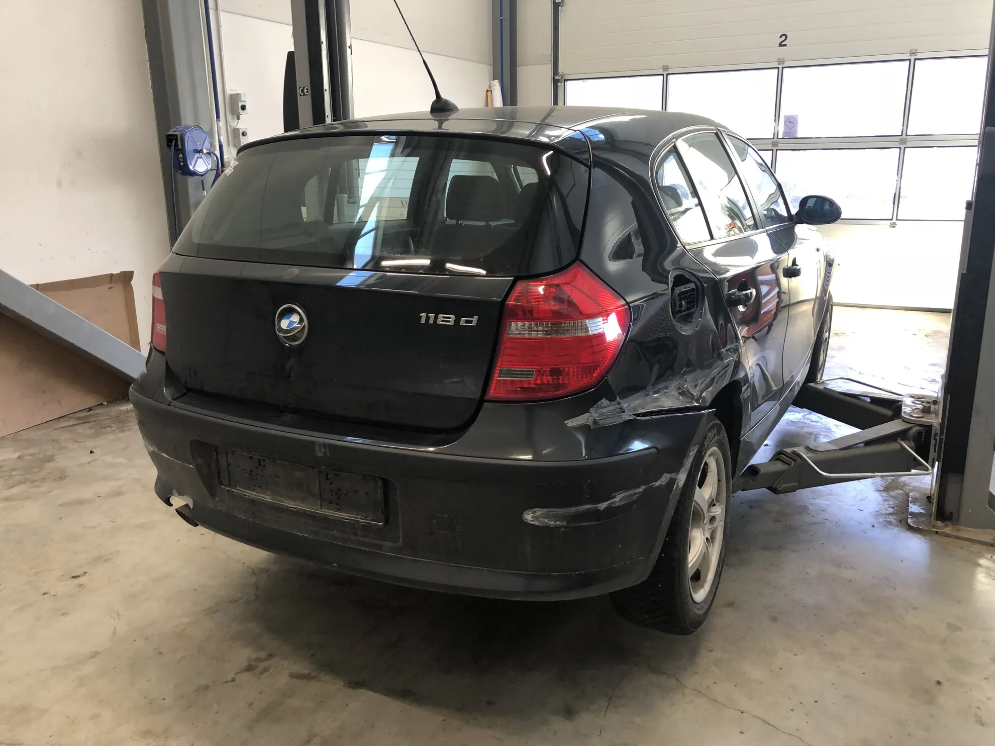 Vehicle – OEM WBAUD710X0P277577 · BMW 1 (E87) BMW 1 (E87) 118 d 2008