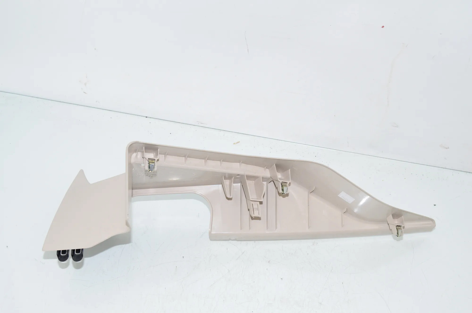Other Trim Parts – OEM 7489848 · BMW i4 (G26) BMW i4 (G26) eDrive35 2023 – 2