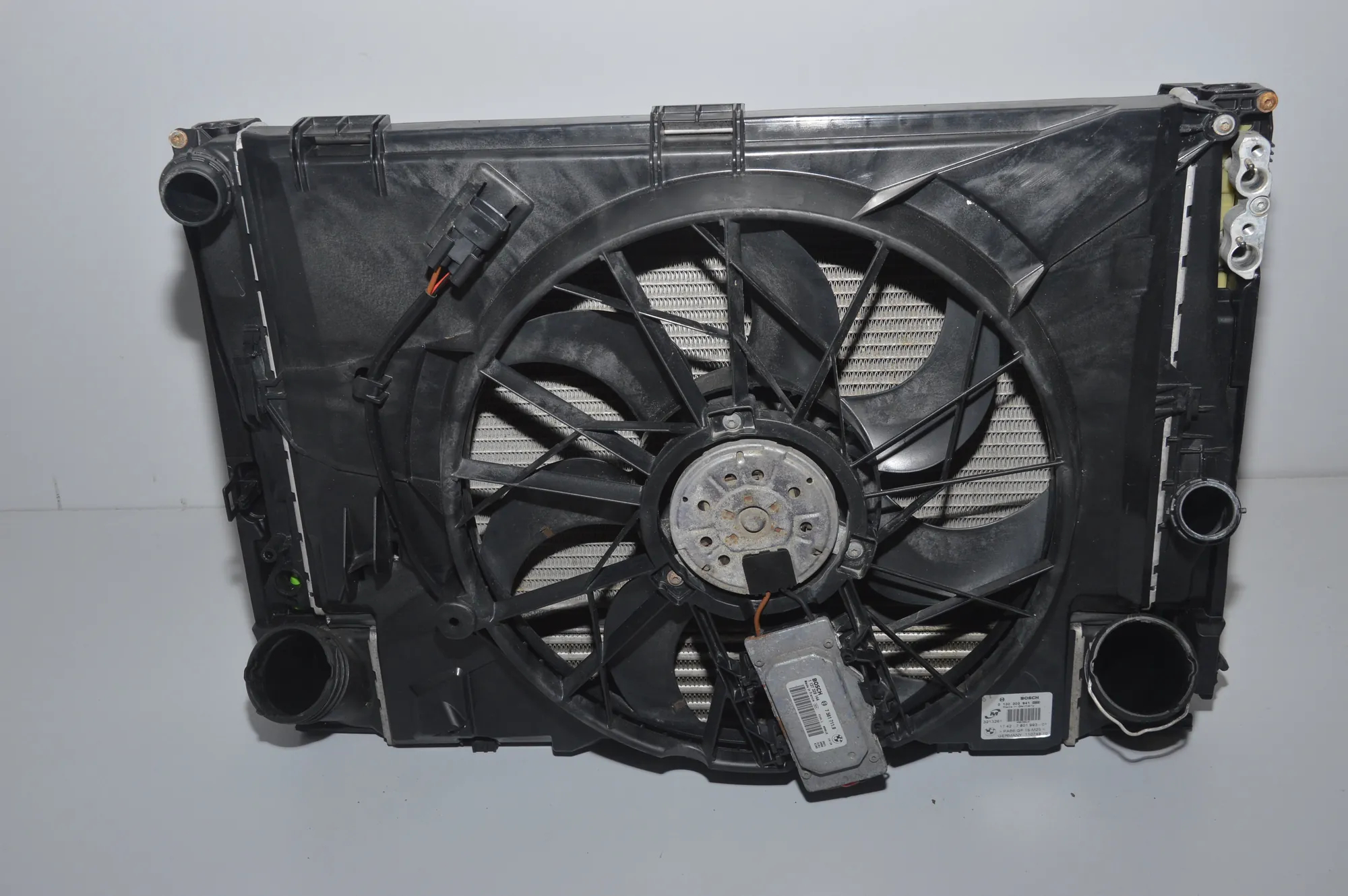 Radiator Pack Set – OEM 1137328144 · BMW 1 (E87) 118 d 2008 – 3