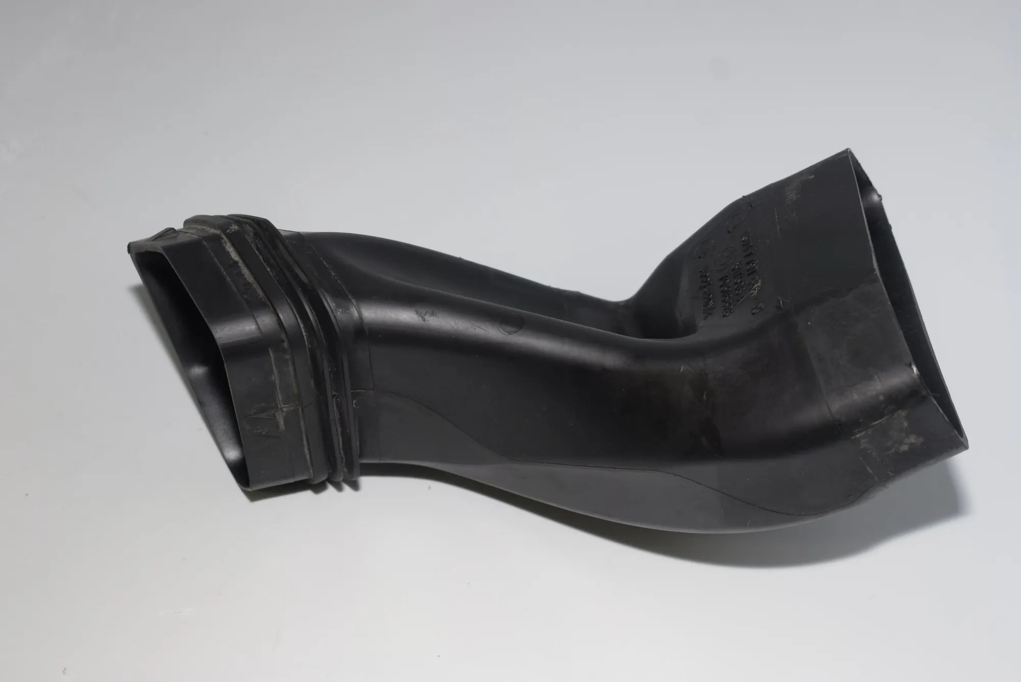 Pipe Hose – OEM 7797466 · BMW 1 (E87) 118 d 2009 – 6