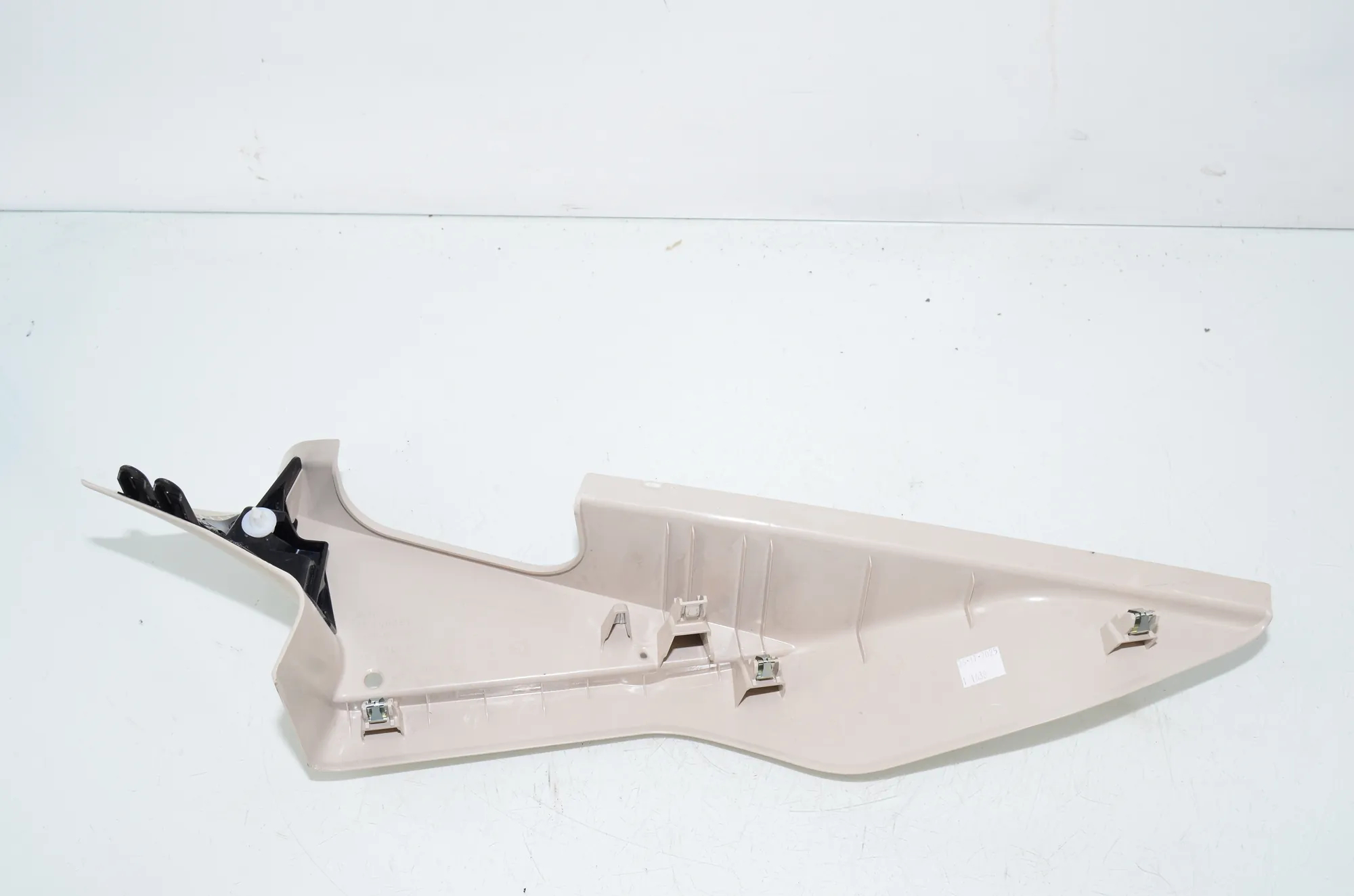 Other Trim Parts – OEM 7489847 · BMW i4 (G26) BMW i4 (G26) M50 2022 – 4
