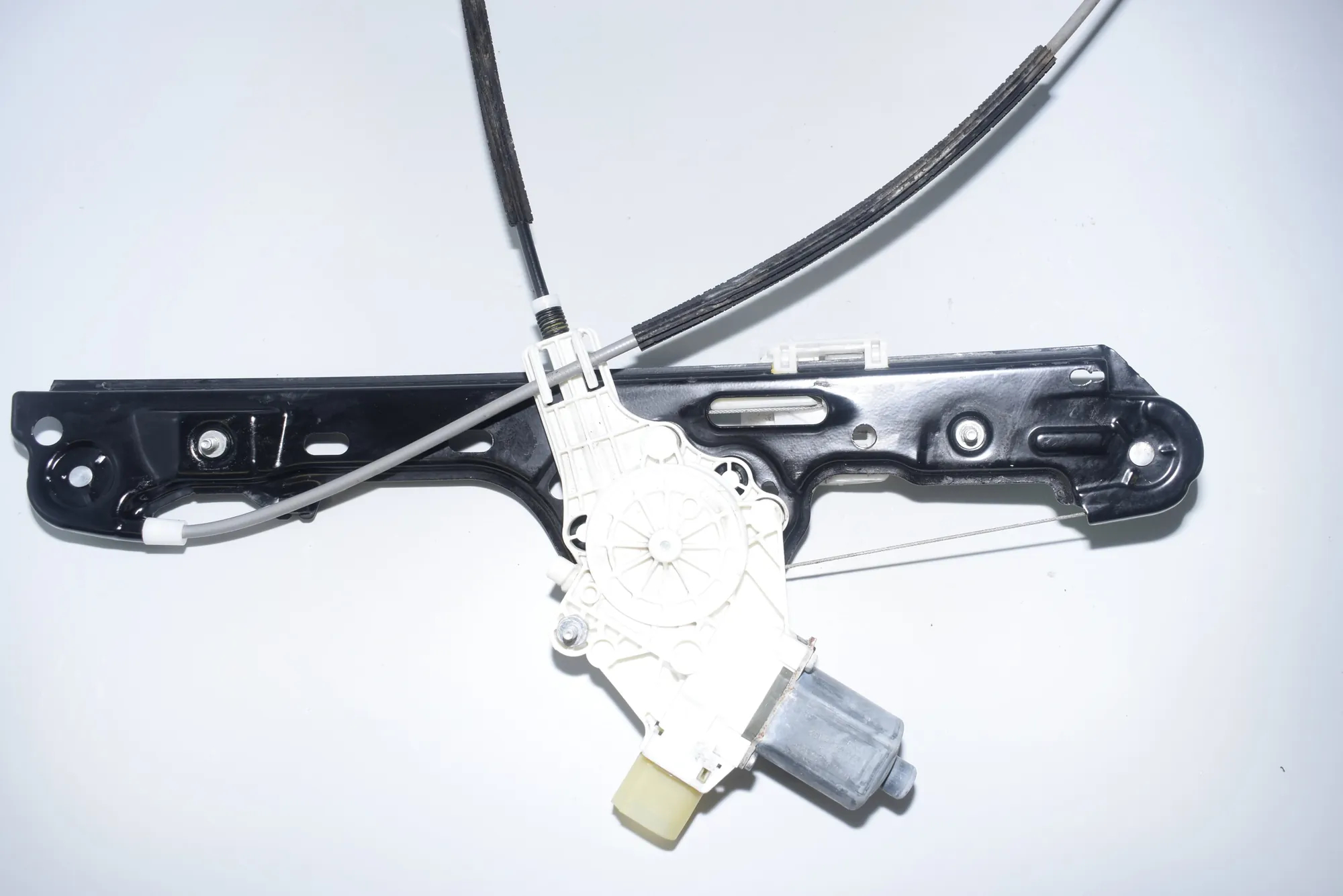 Front Right Door Window Regulator – OEM 7067796 · BMW 1 (E87) 118 d 2009 – 4