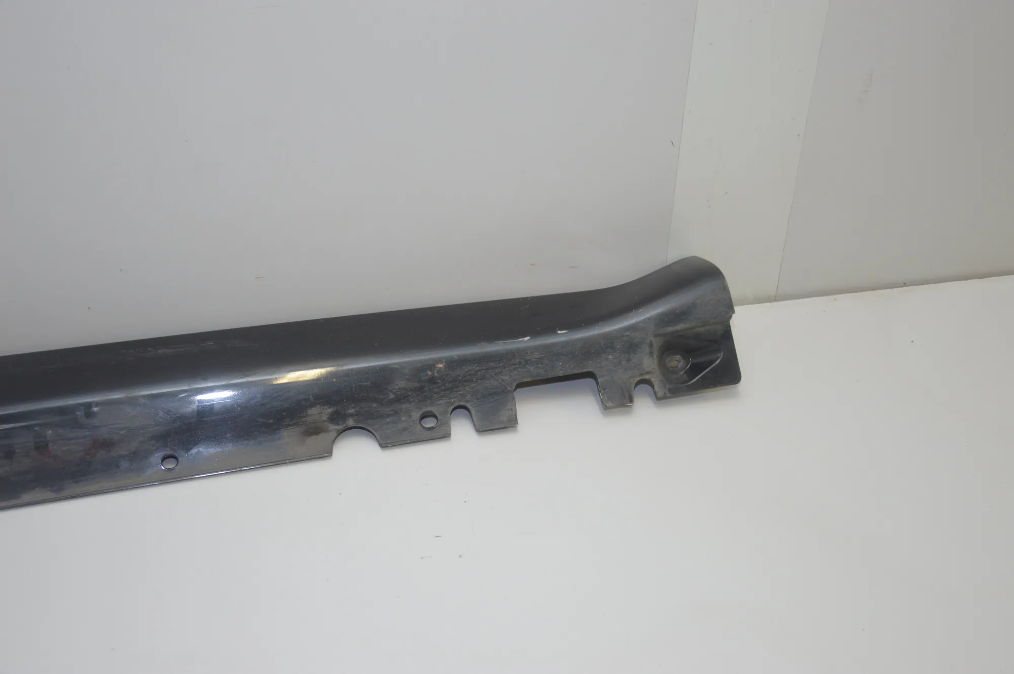 Right Side Plastic Sideskirt Cover – OEM NA · BMW X5 (E70) 3.0 d 2009 – 2