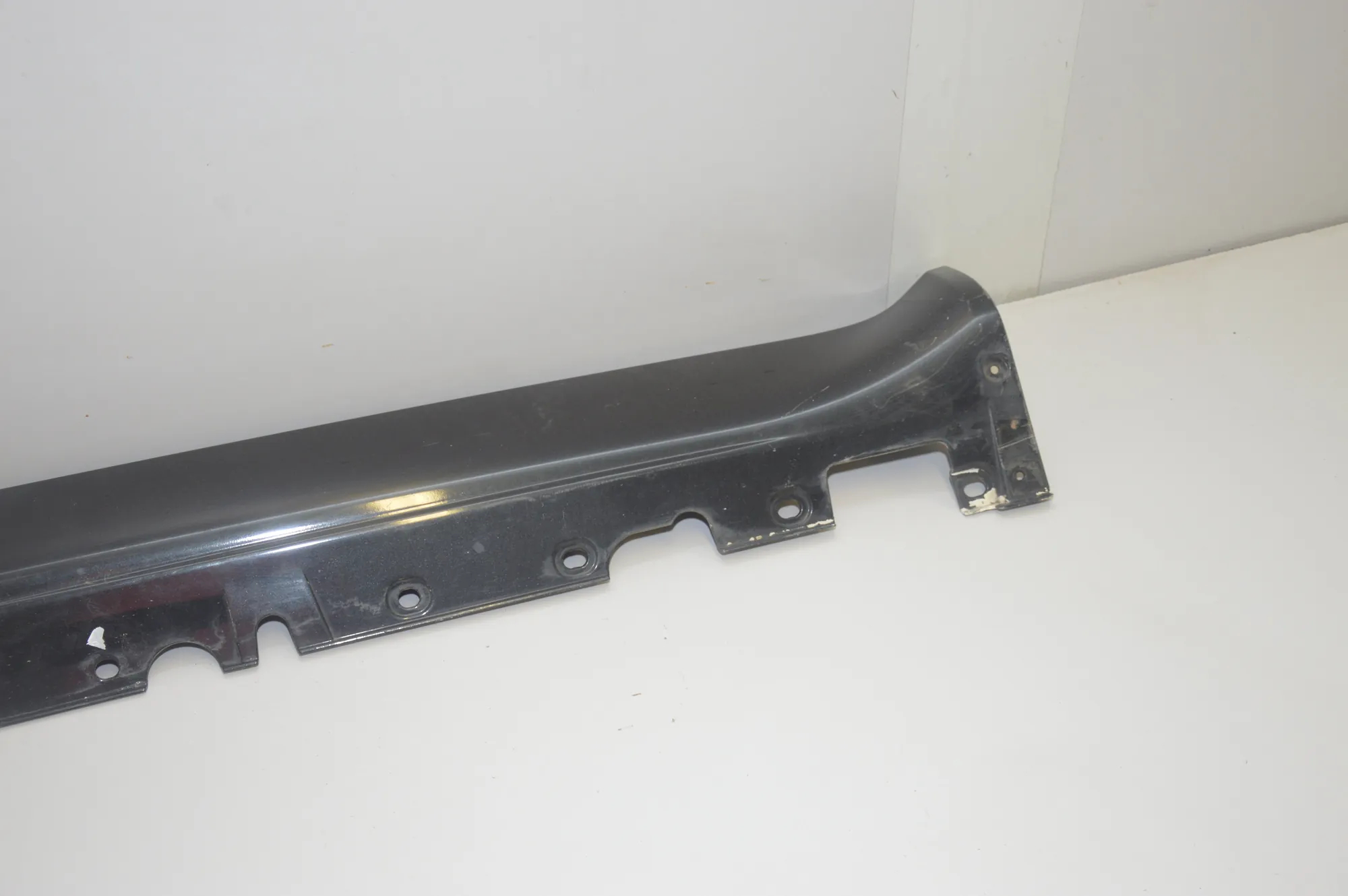 Left Side Plastic Sideskirt Cover · BMW X5 (E70) 3.0 d 2009 – 3