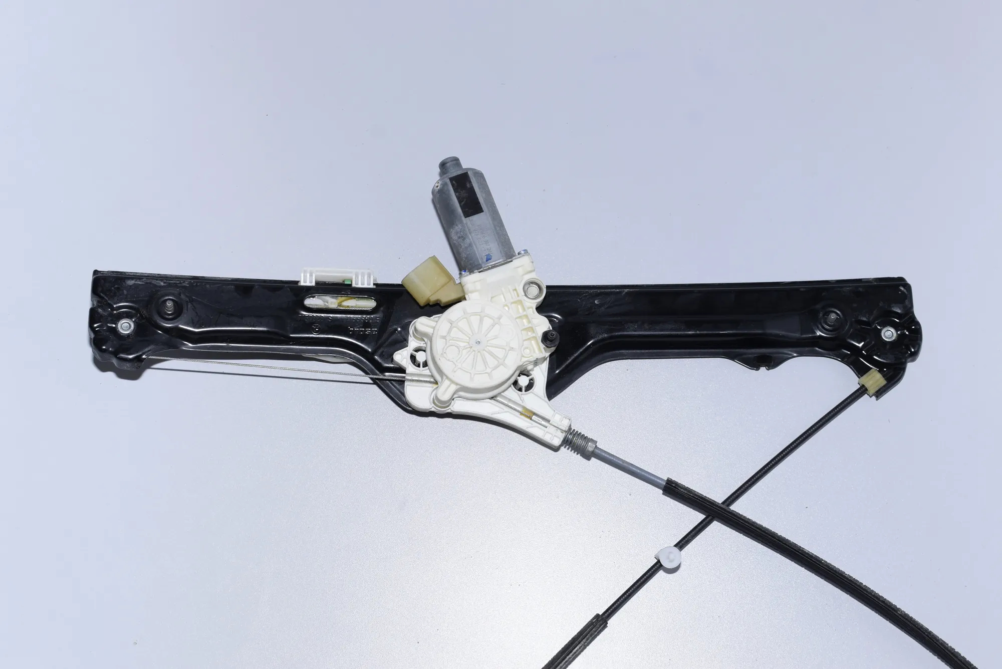 Front Right Door Window Regulator – OEM 6967262 · BMW X5 (E70) 3.0 d 2009 – 6