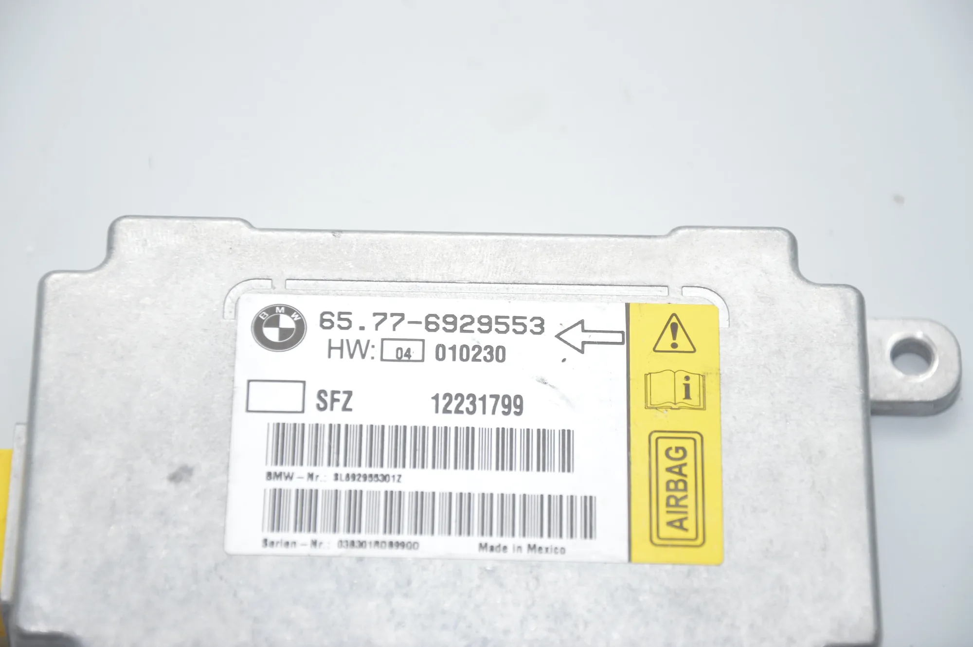 SRS Control Unit – OEM 6929553 · BMW 7 (E65, E66, E67) 745 i, Li 2003 – 6