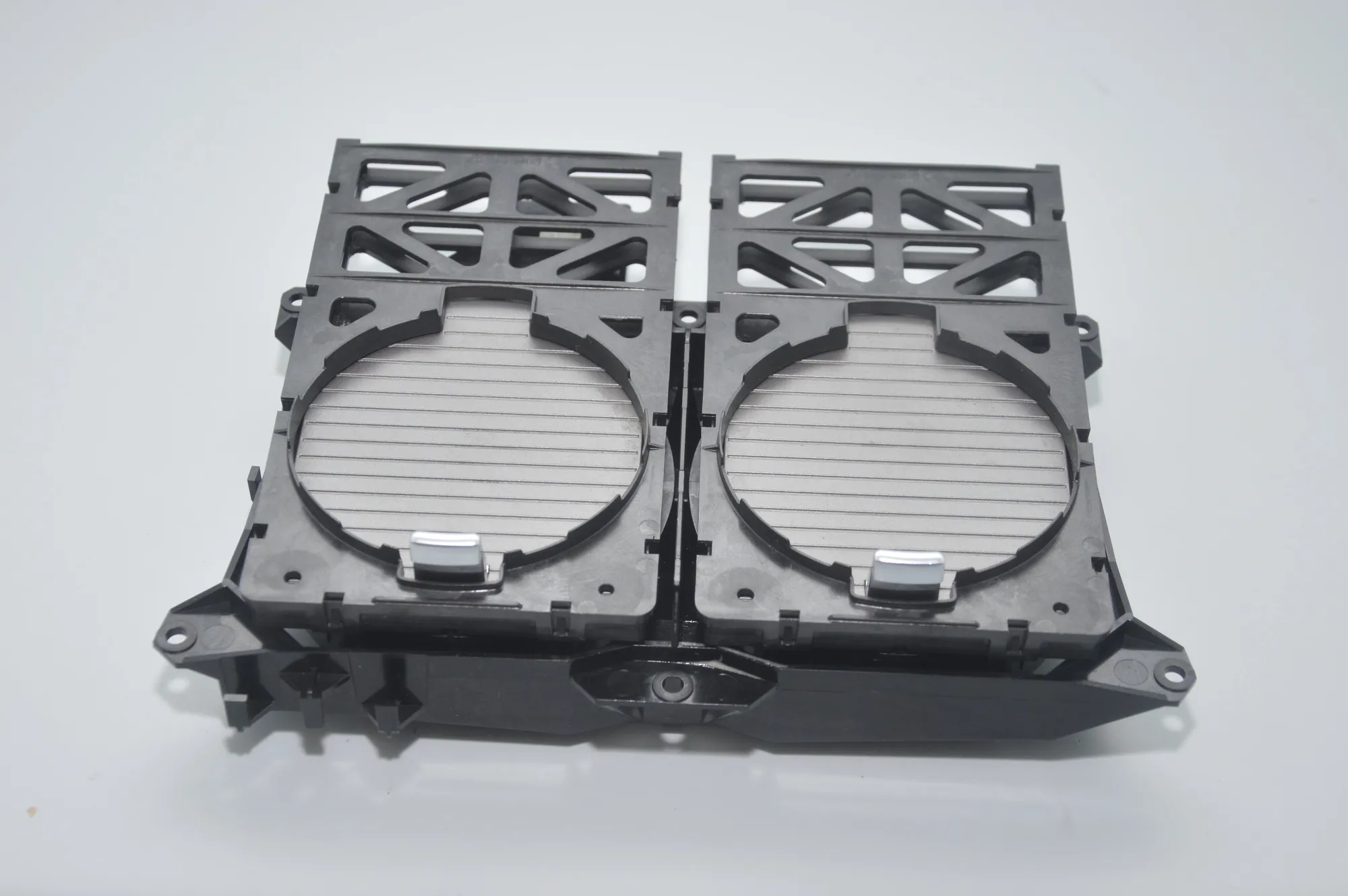 Cup Holder – OEM 8223413 · BMW 7 (E65, E66, E67) 745 i, Li 2003