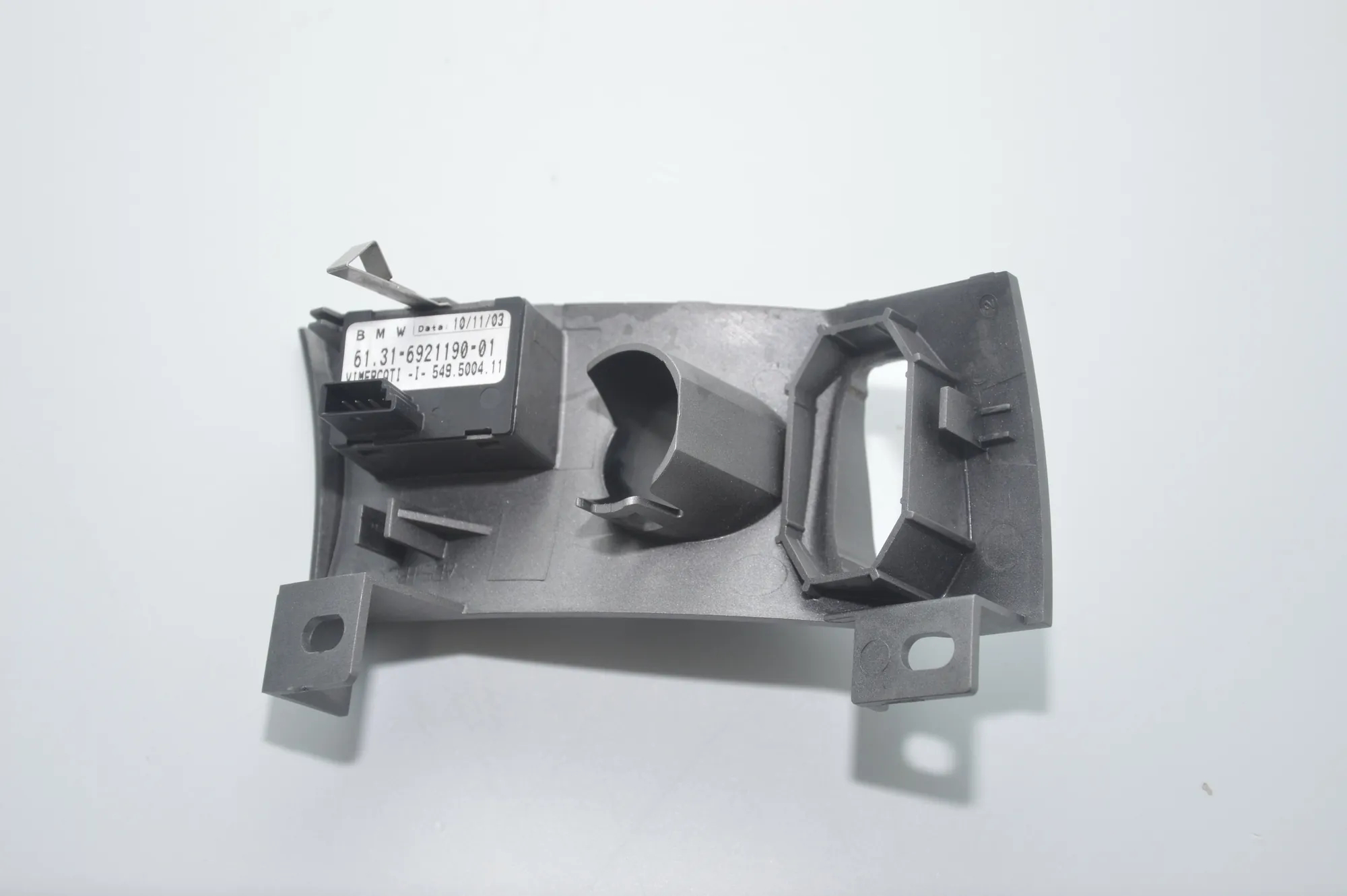 Switches – OEM 6921190 · BMW 7 (E65, E66, E67) 745 i, Li 2003 – 2