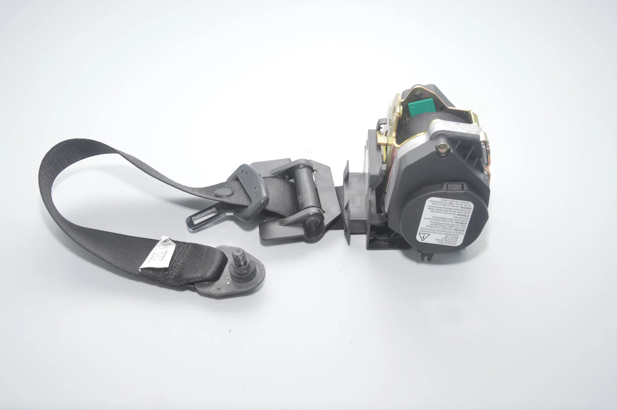 Front Right Seatbelt – OEM 6065400 · BMW 7 (E65, E66, E67) 745 i, Li 2003 – 2
