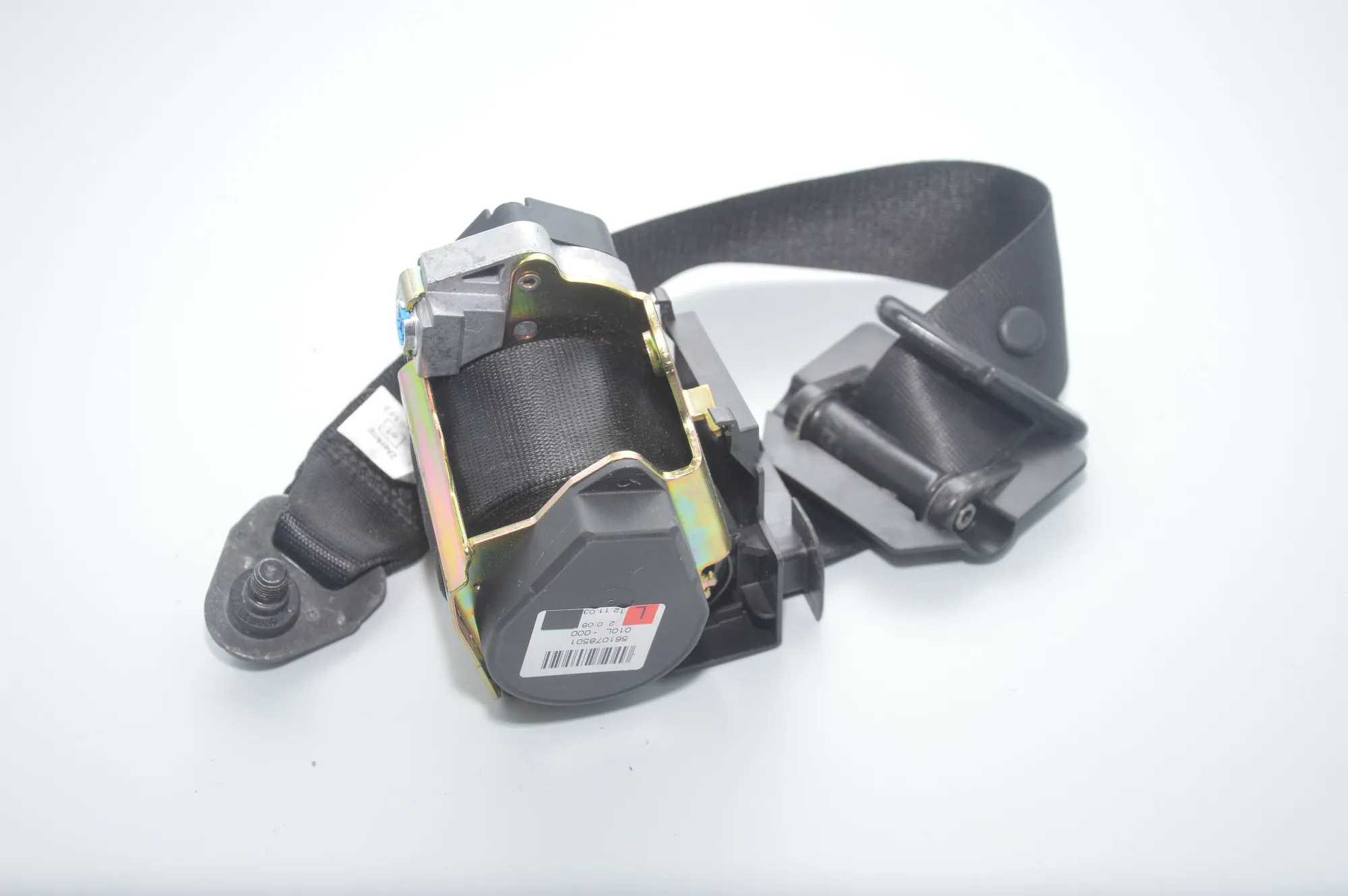 Front Right Seatbelt – OEM 6065400 · BMW 7 (E65, E66, E67) 745 i, Li 2003 – 4