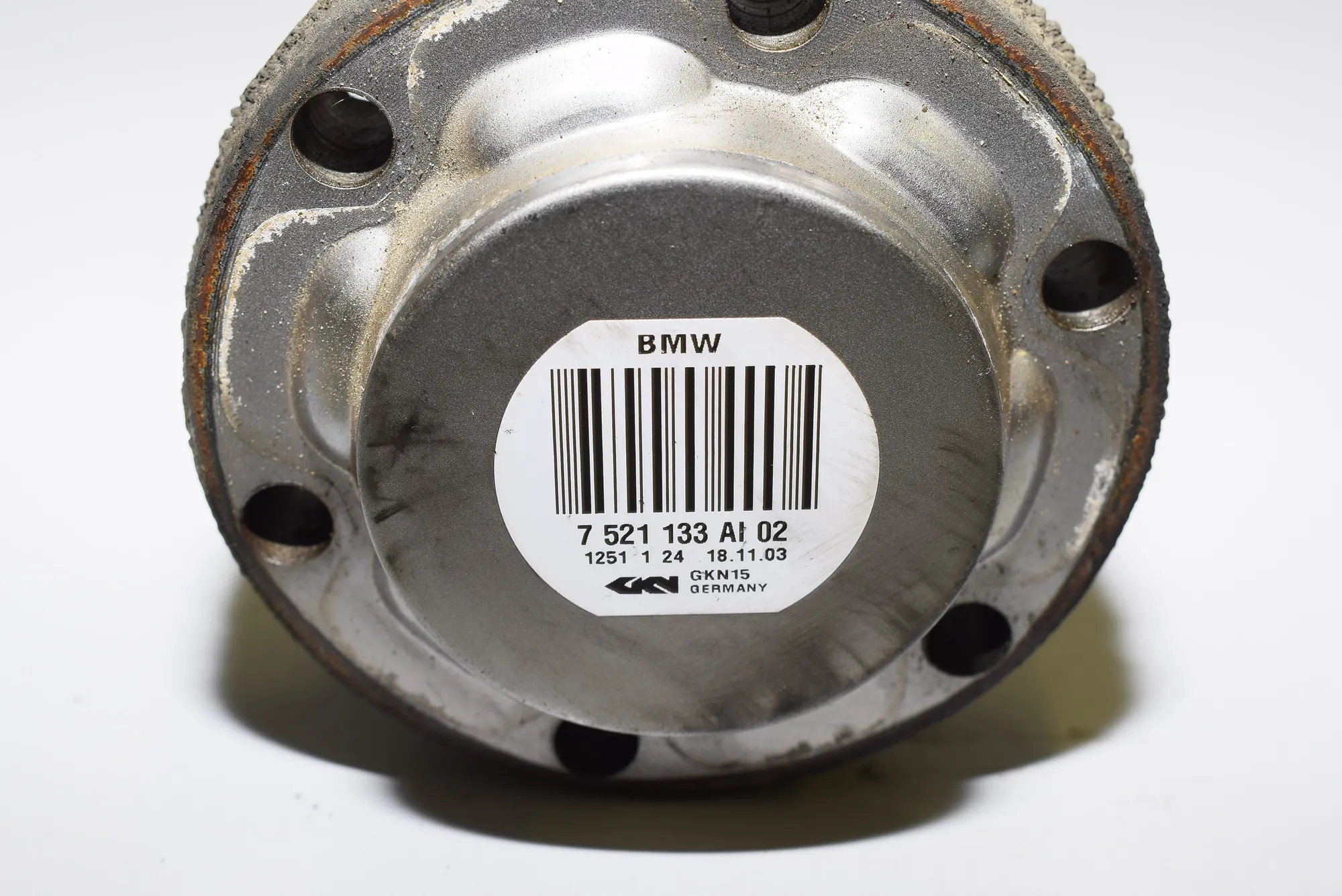 Rear Left Driveshaft – OEM 7521133 · BMW 7 (E65, E66, E67) 745 i, Li 2003 – 3