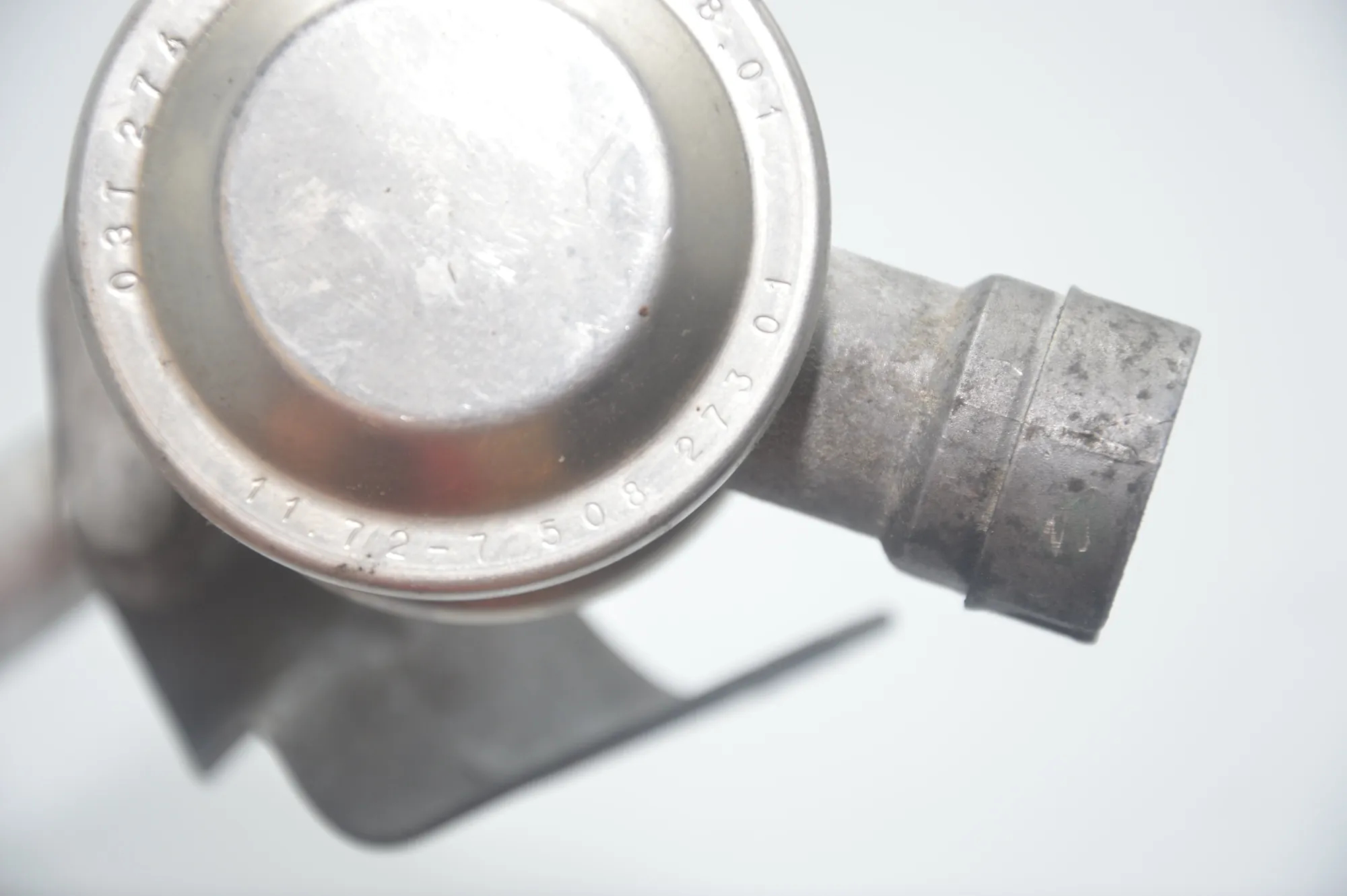 EGR Valve – OEM 7508273 · BMW 7 (E65, E66, E67) 745 i, Li 2003 – 5