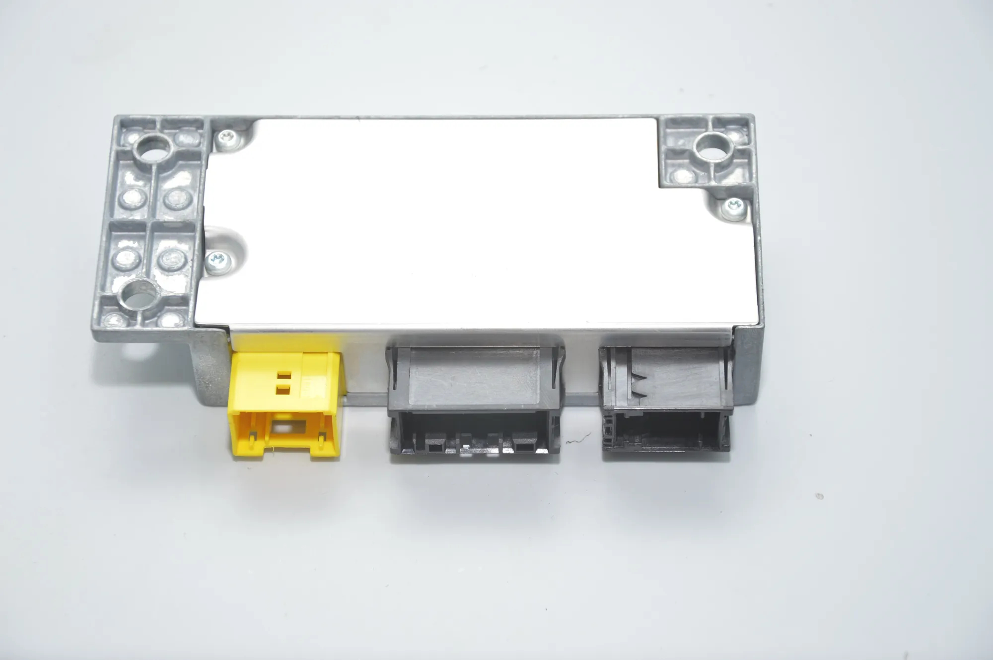 SRS Control Unit – OEM 6929558 · BMW 7 (E65, E66, E67) 745 i, Li 2003 – 5
