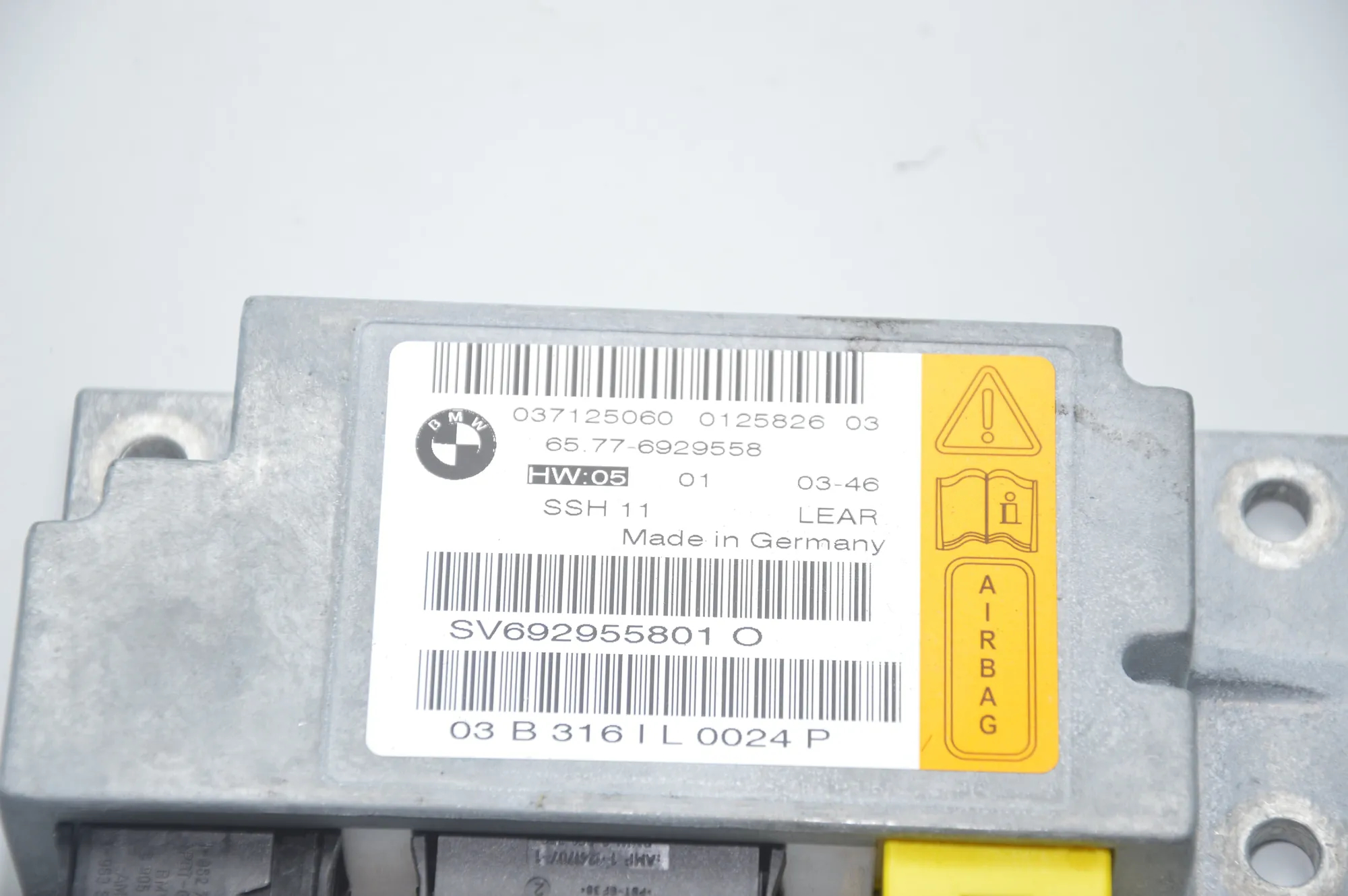 SRS Control Unit – OEM 6929558 · BMW 7 (E65, E66, E67) 745 i, Li 2003 – 6