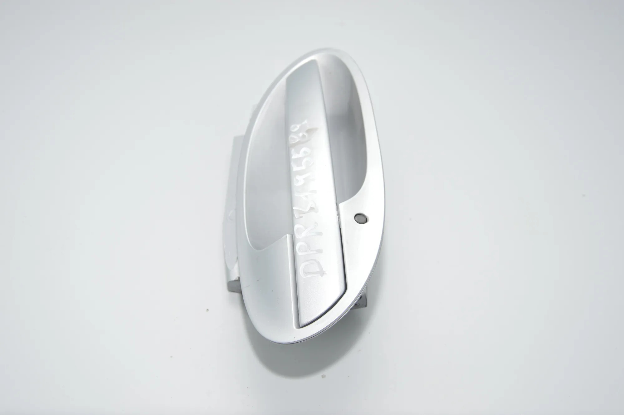Front Right Door Exterior Handle – OEM NA · BMW 7 (E65, E66, E67) 745 i, Li 2003 – 2