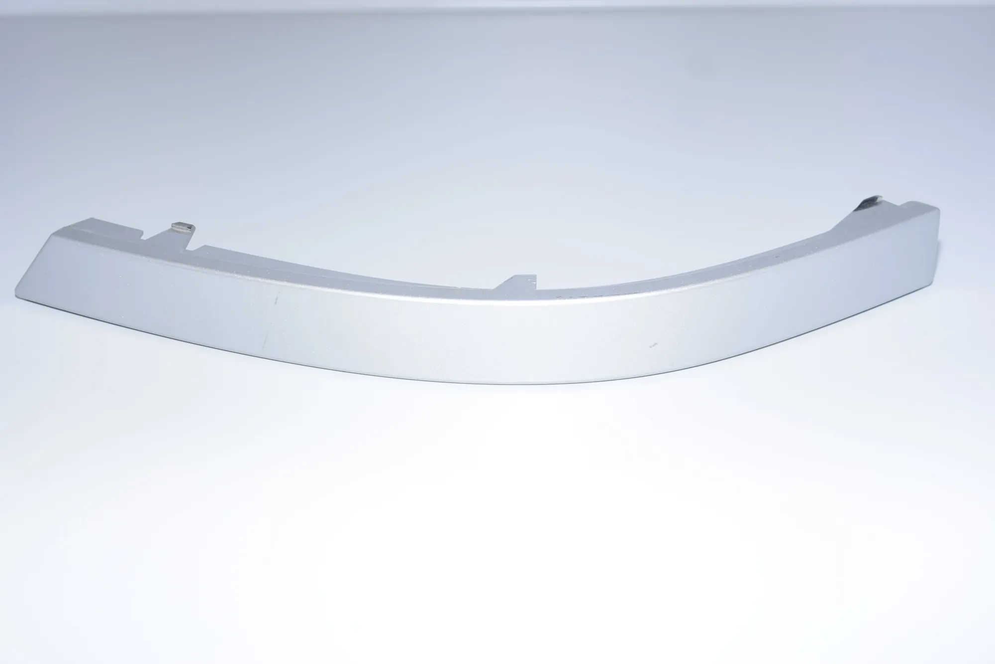 Rear Right Bumper Molding – OEM 7012288 · BMW 7 (E65, E66, E67) 745 i, Li 2003