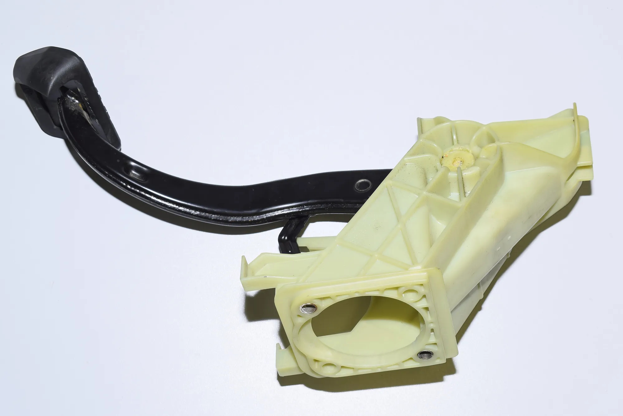 Brake Pedal – OEM 6752517 · BMW 7 (E65, E66, E67) 745 i, Li 2003