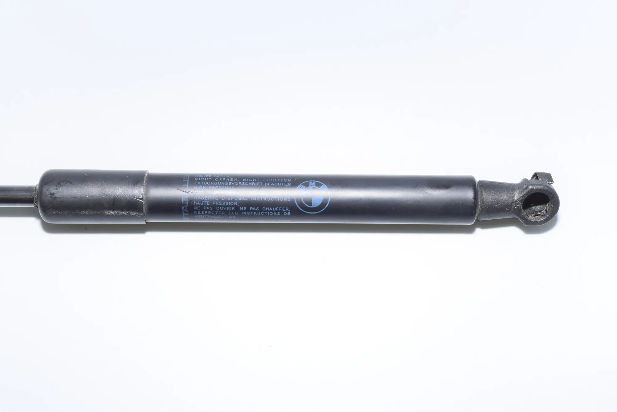 Front Right Bonnet Strut – OEM 7008745 · BMW 5 Touring (E61) 530 i 2005 – 2