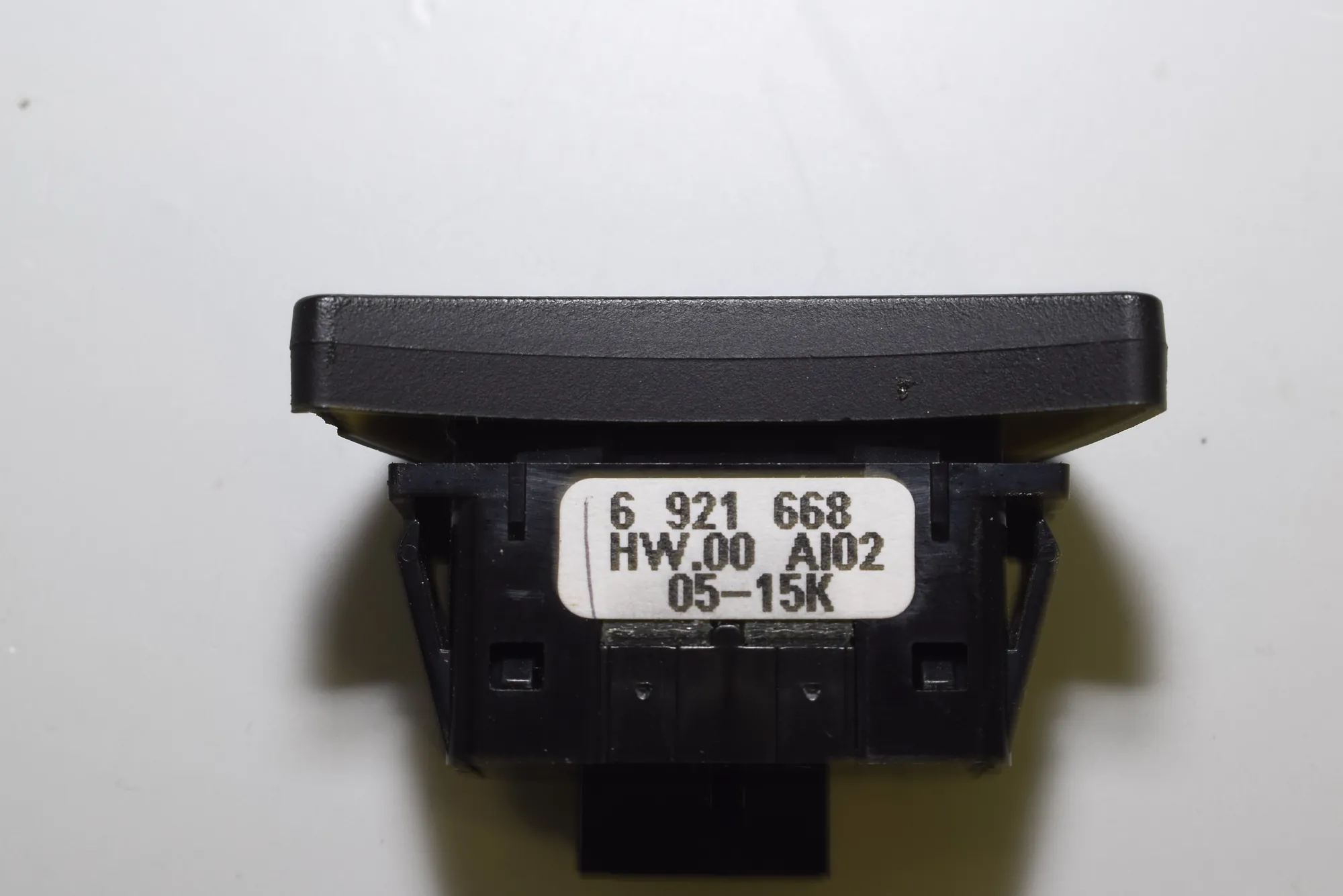 Switches – OEM 6921668 · BMW 5 Touring (E61) 530 i 2005 – 5