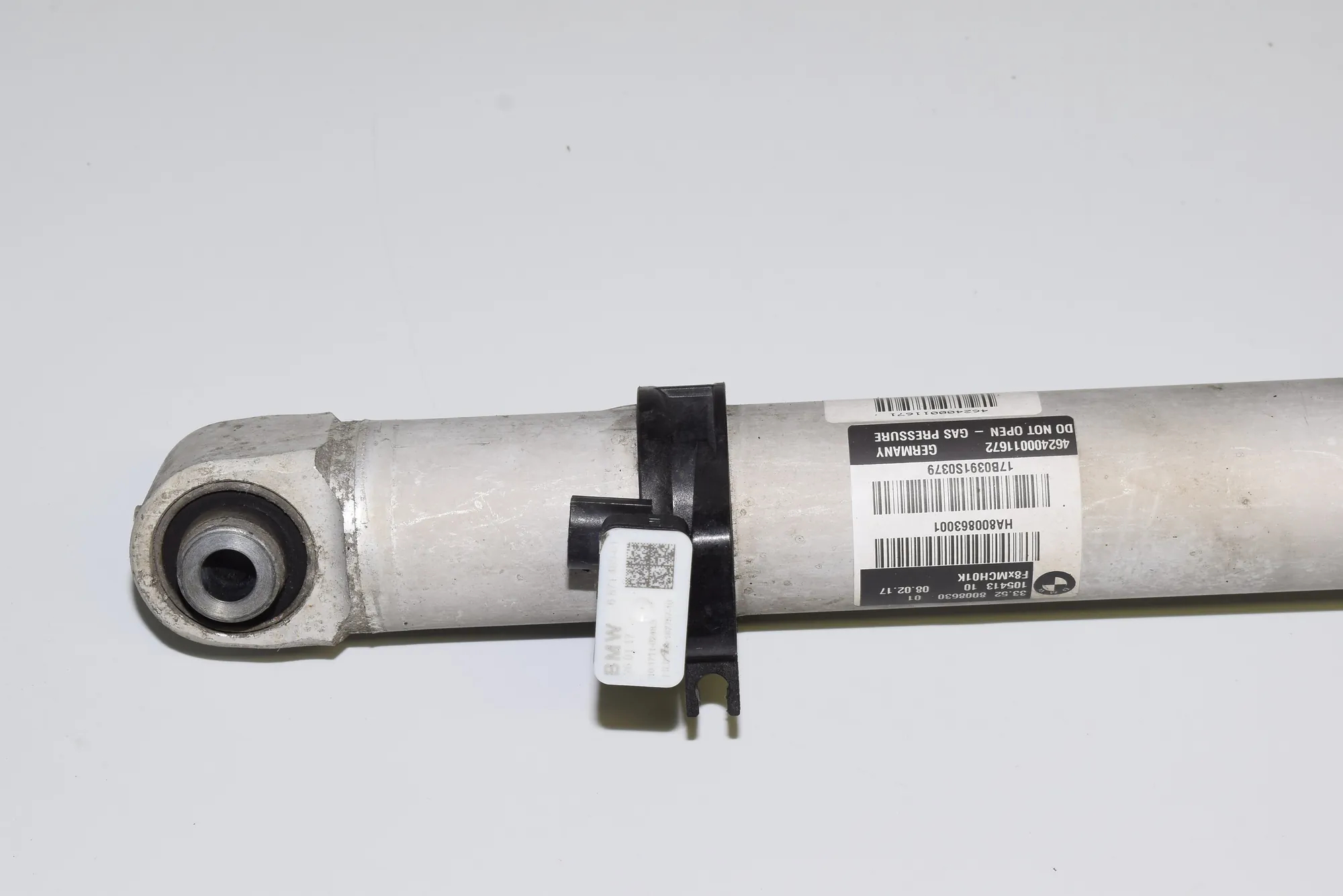 Rear Right Shock Absorber – OEM 2284703 · BMW 4 Coupe (F32, F82) BMW 4 Coupe (F32, F82) M4 Competition 2017 – 2