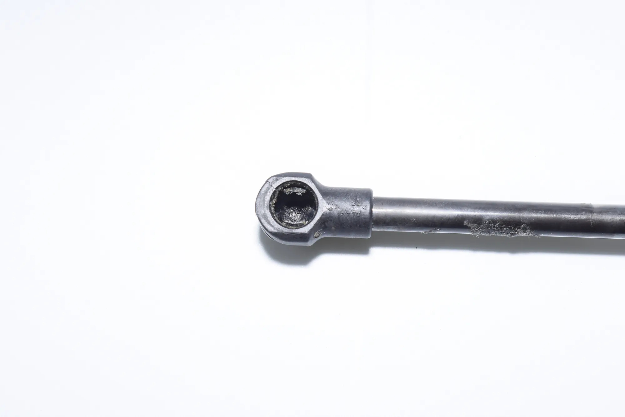 Front Right Bonnet Strut – OEM 8174866 · BMW 5 Touring (E39) 525 d 2003 – 2