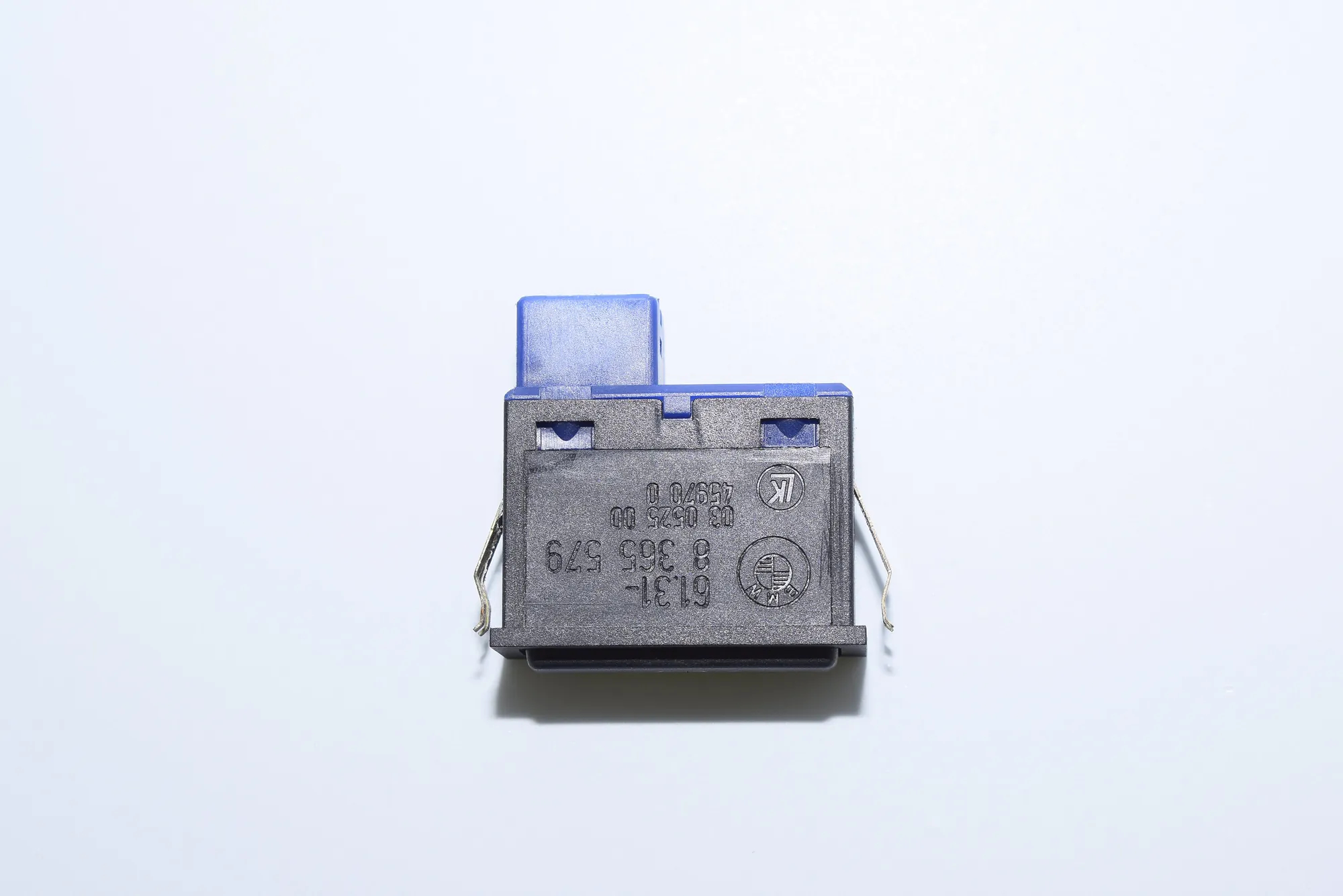 Switches – OEM 8365579 · BMW 5 Touring (E39) 525 d 2003 – 2